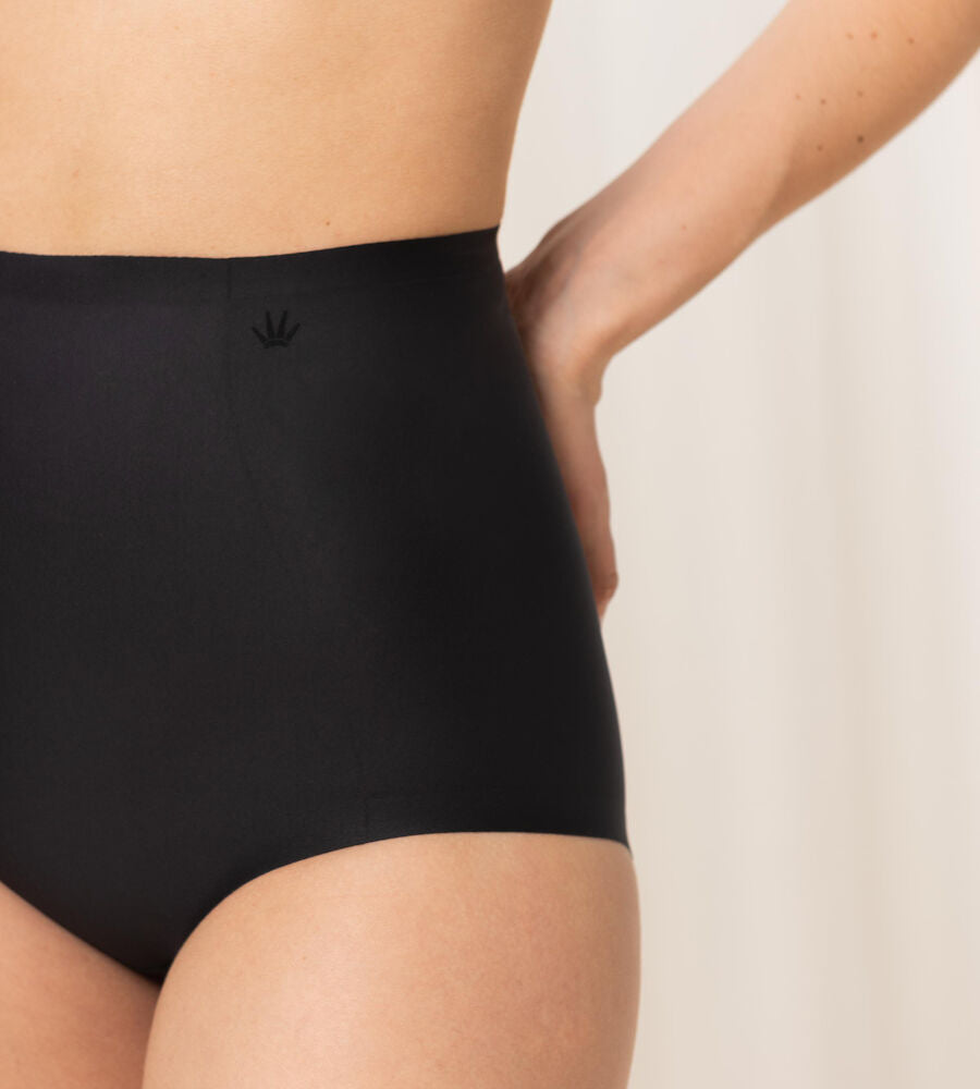 Medium Shaping Series Highwaist Panty (Black)