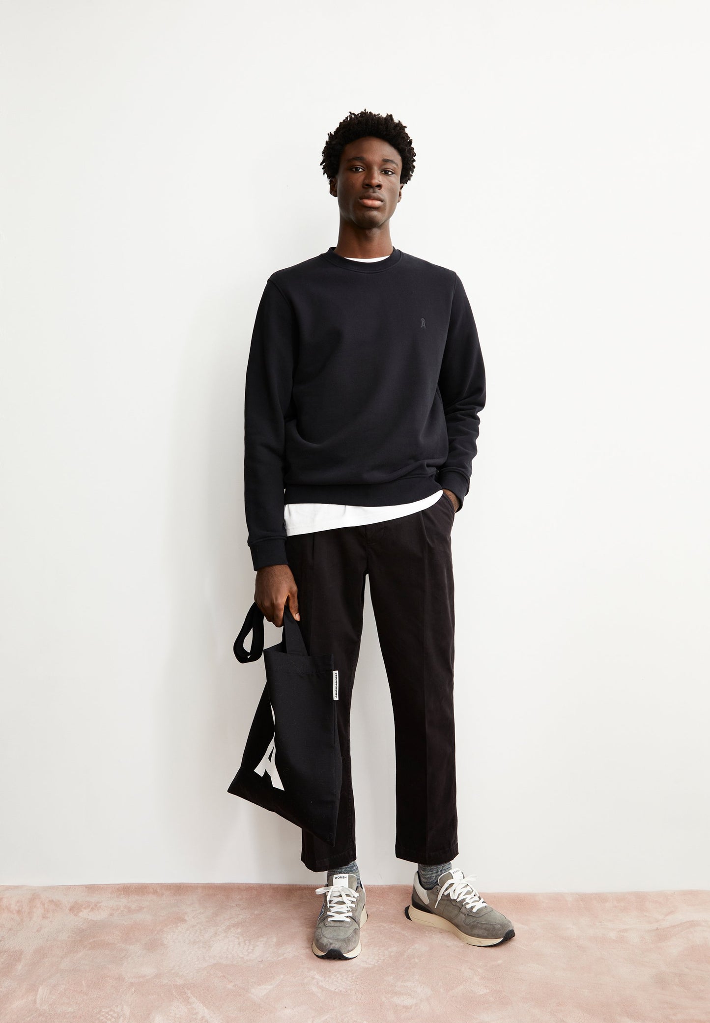 Baaro Loop (Black)