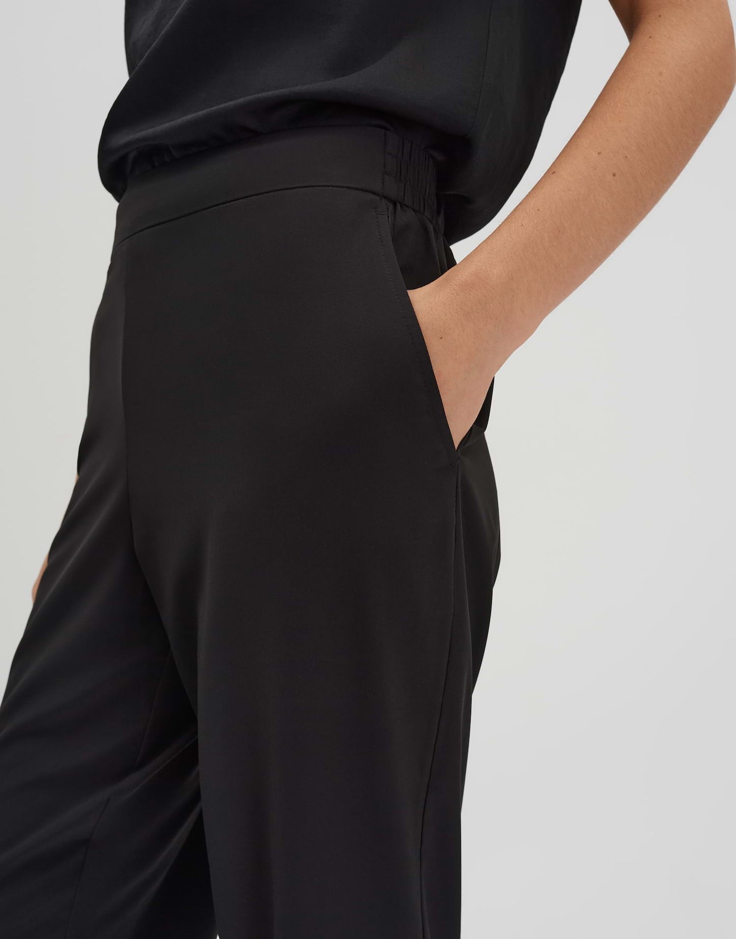 Charlie (Black)