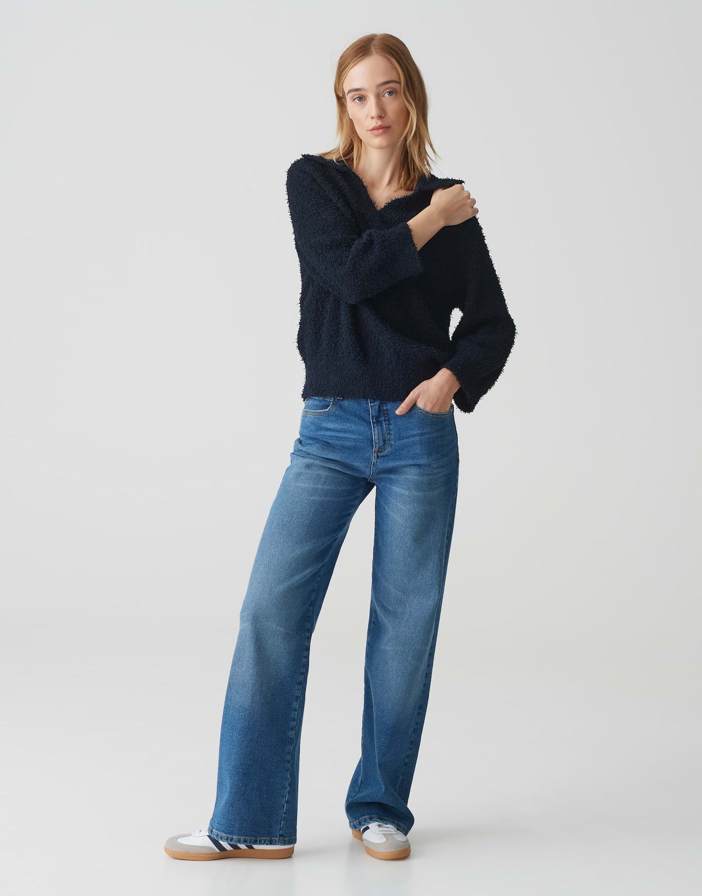 Porasi (Coal Blue)