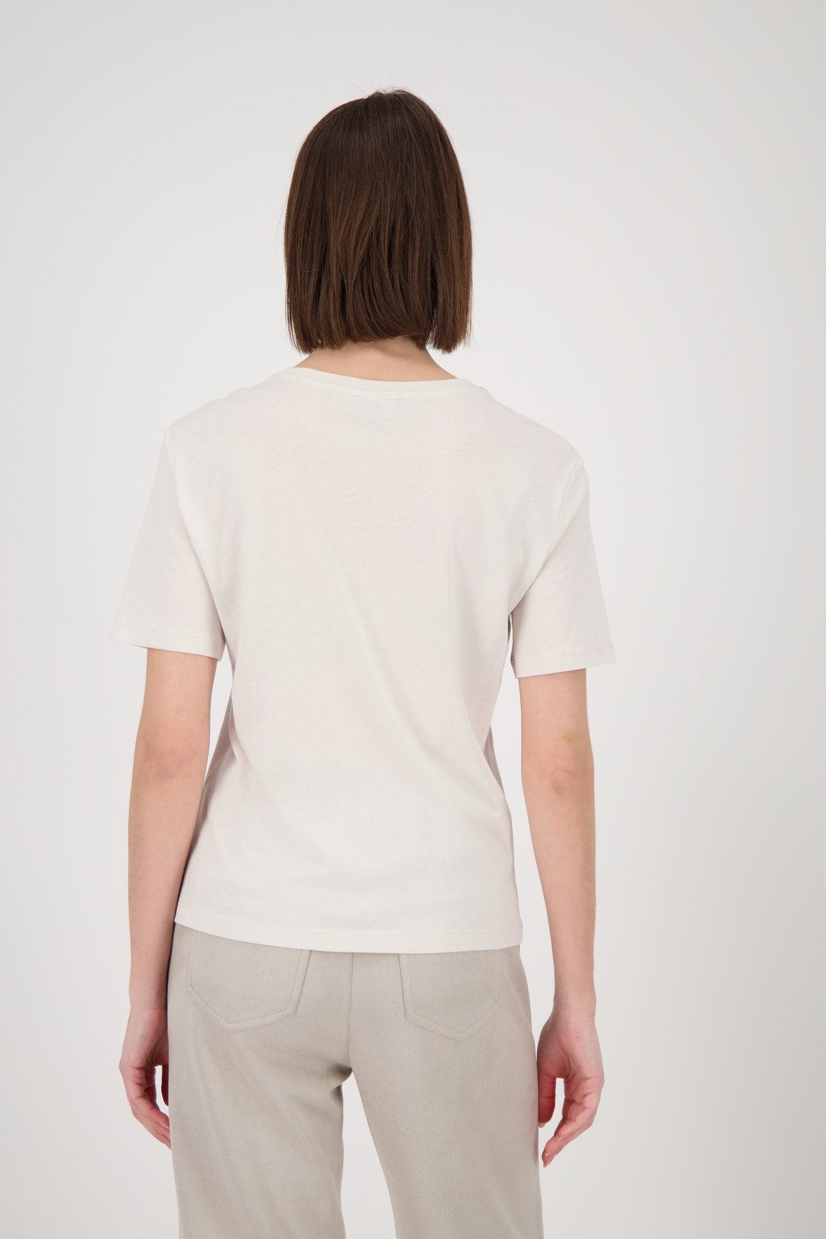 T-Shirt (Oat Milk)
