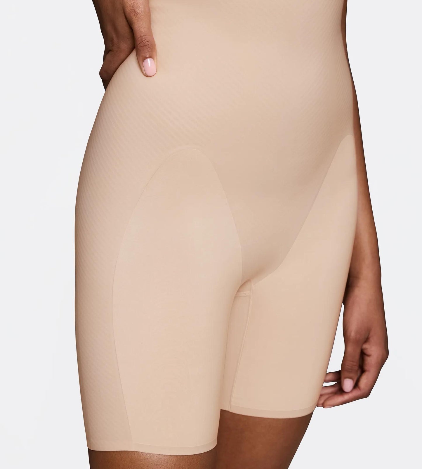 BMU Illusion Curve Super HW Mid-Thigh (00nz Nude Beige)
