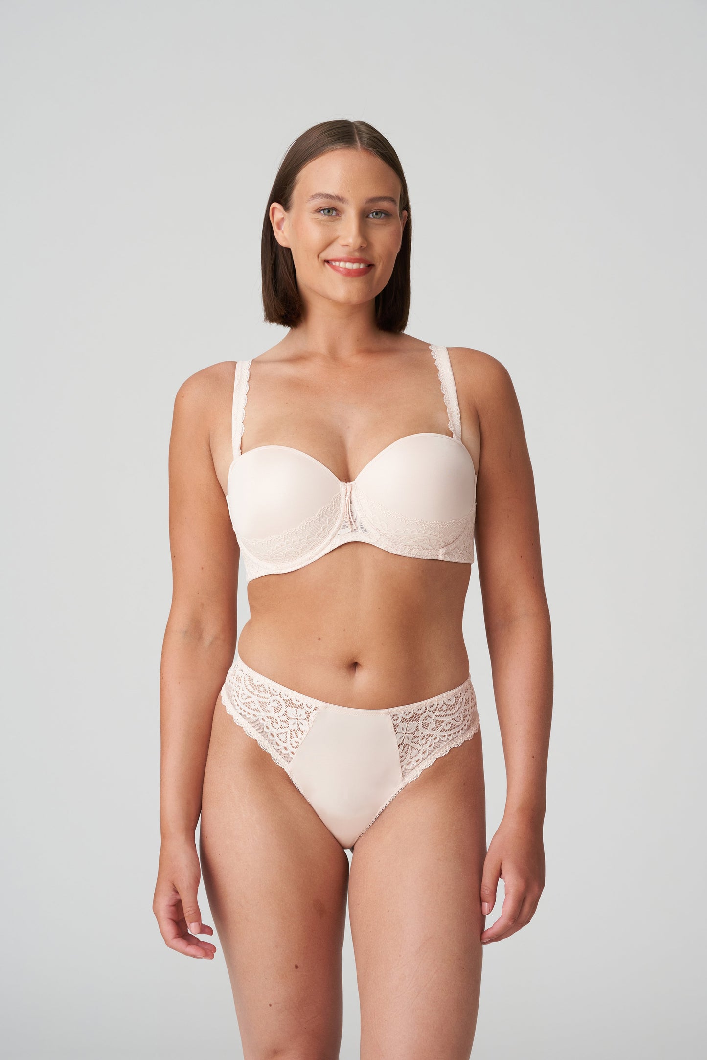 I DO silky tan String (Skt)