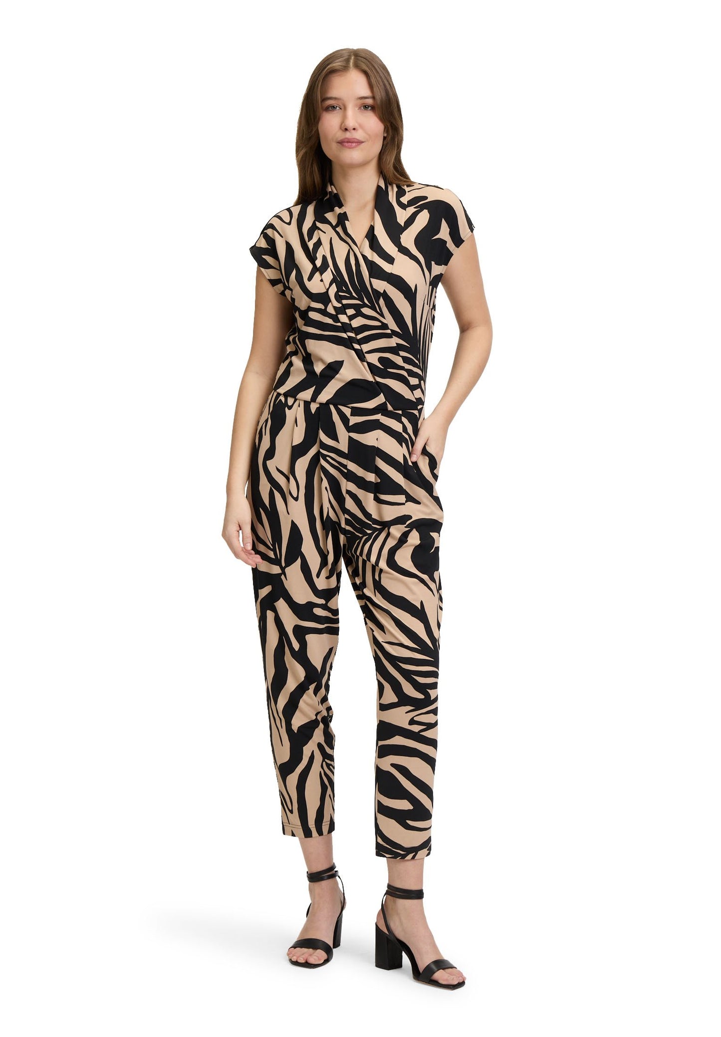 Jumpsuit (Black/beige)