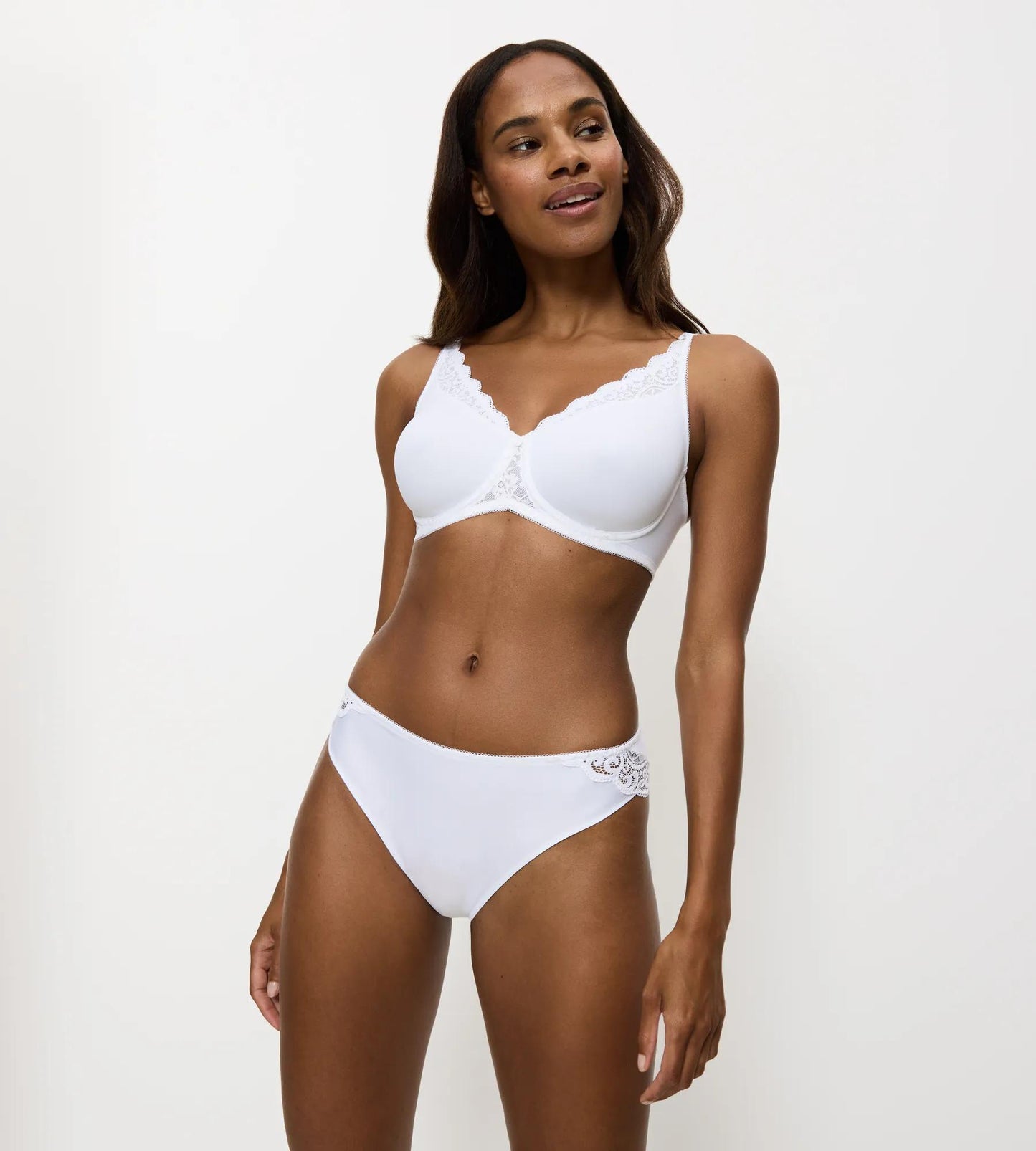 Amourette Tai (White)
