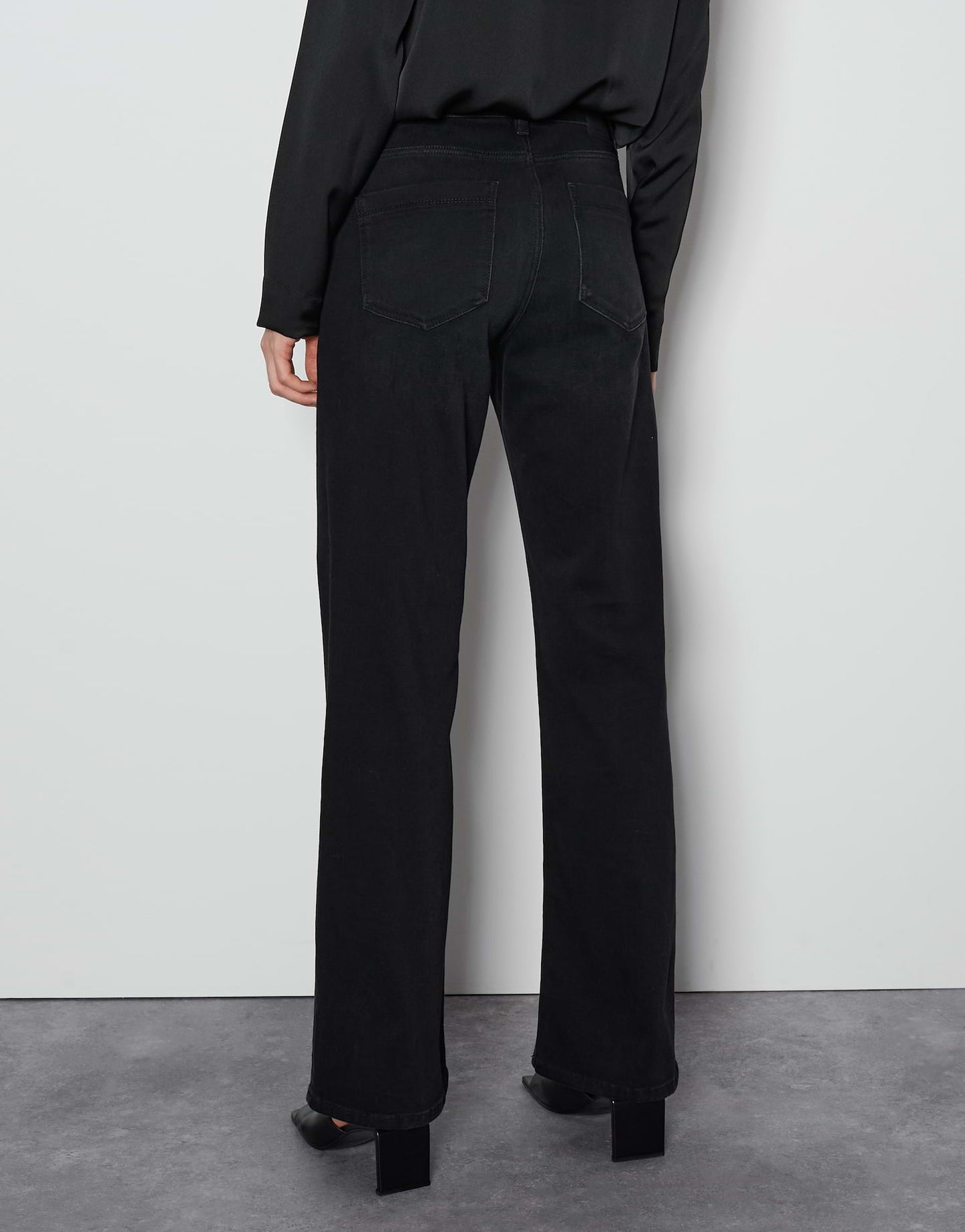 Carie line (Dusty Black)