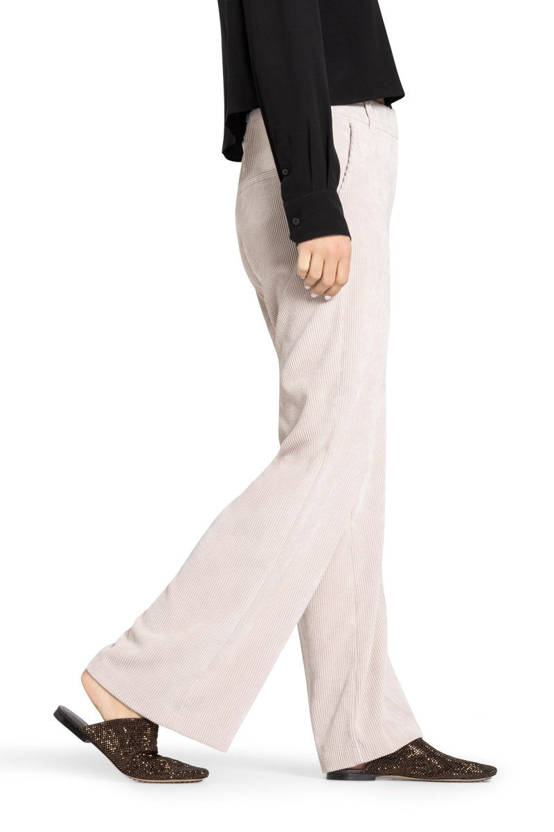 Amelie (Milky Moon)