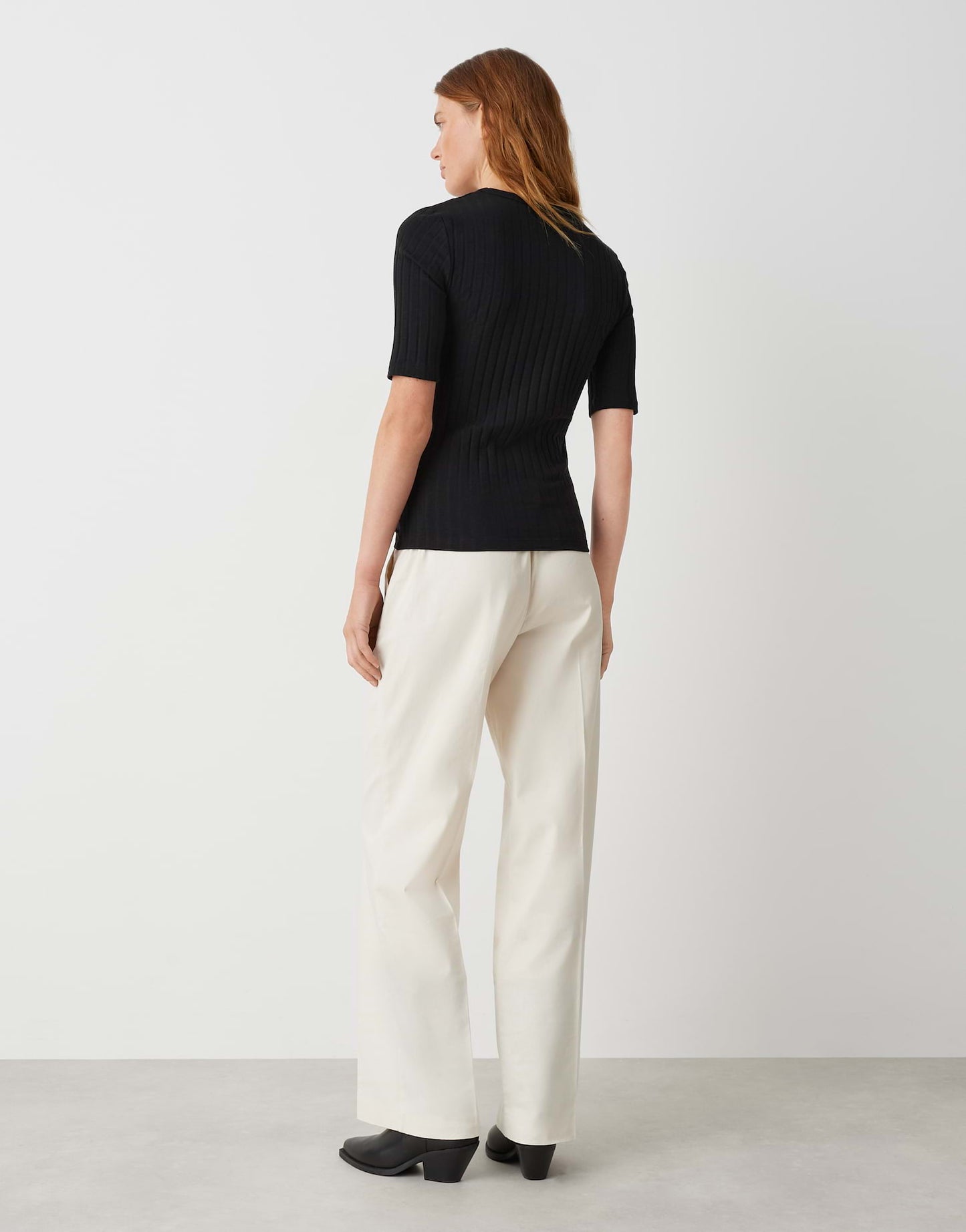 Savka (Black)