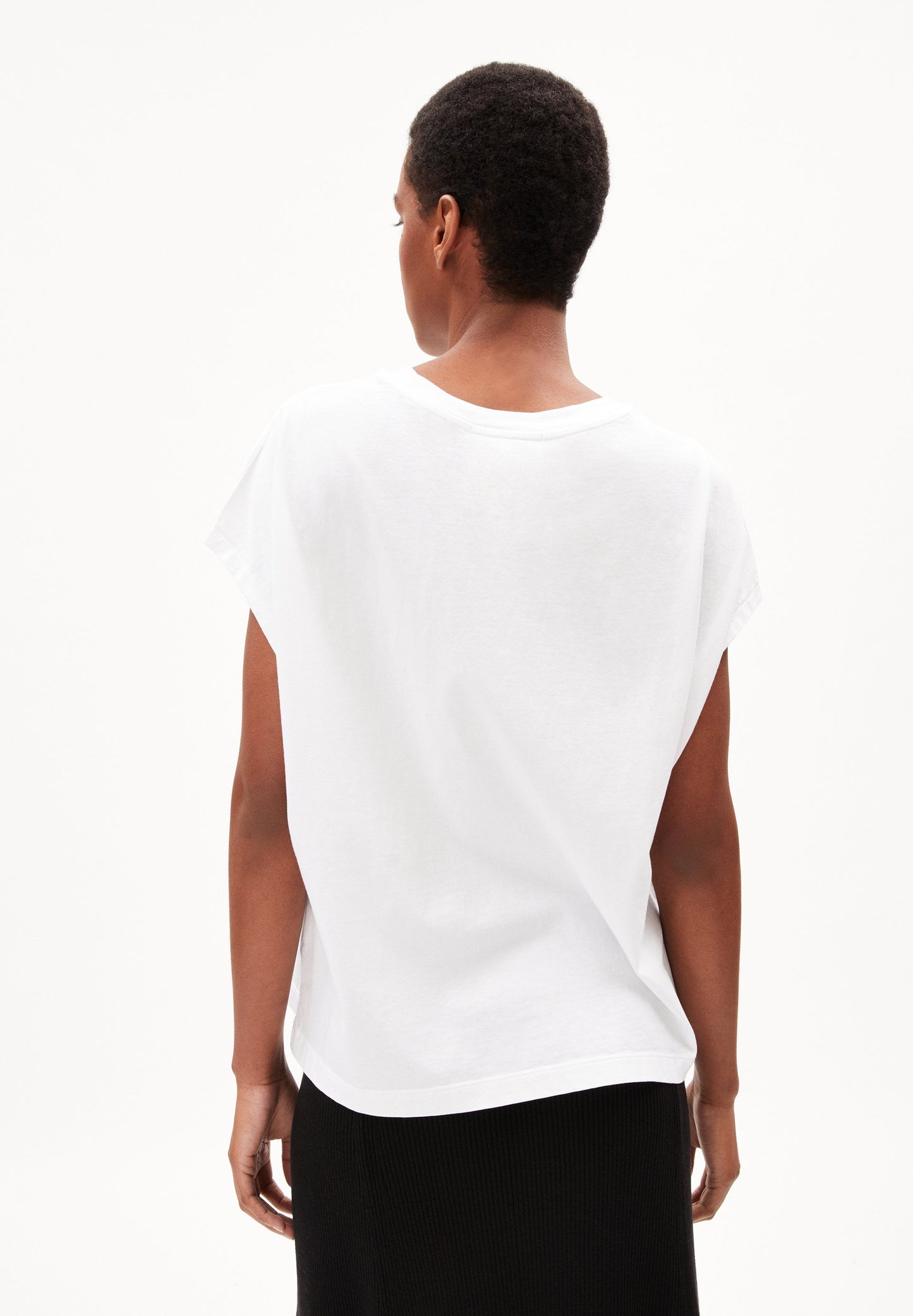 Inaara (White)