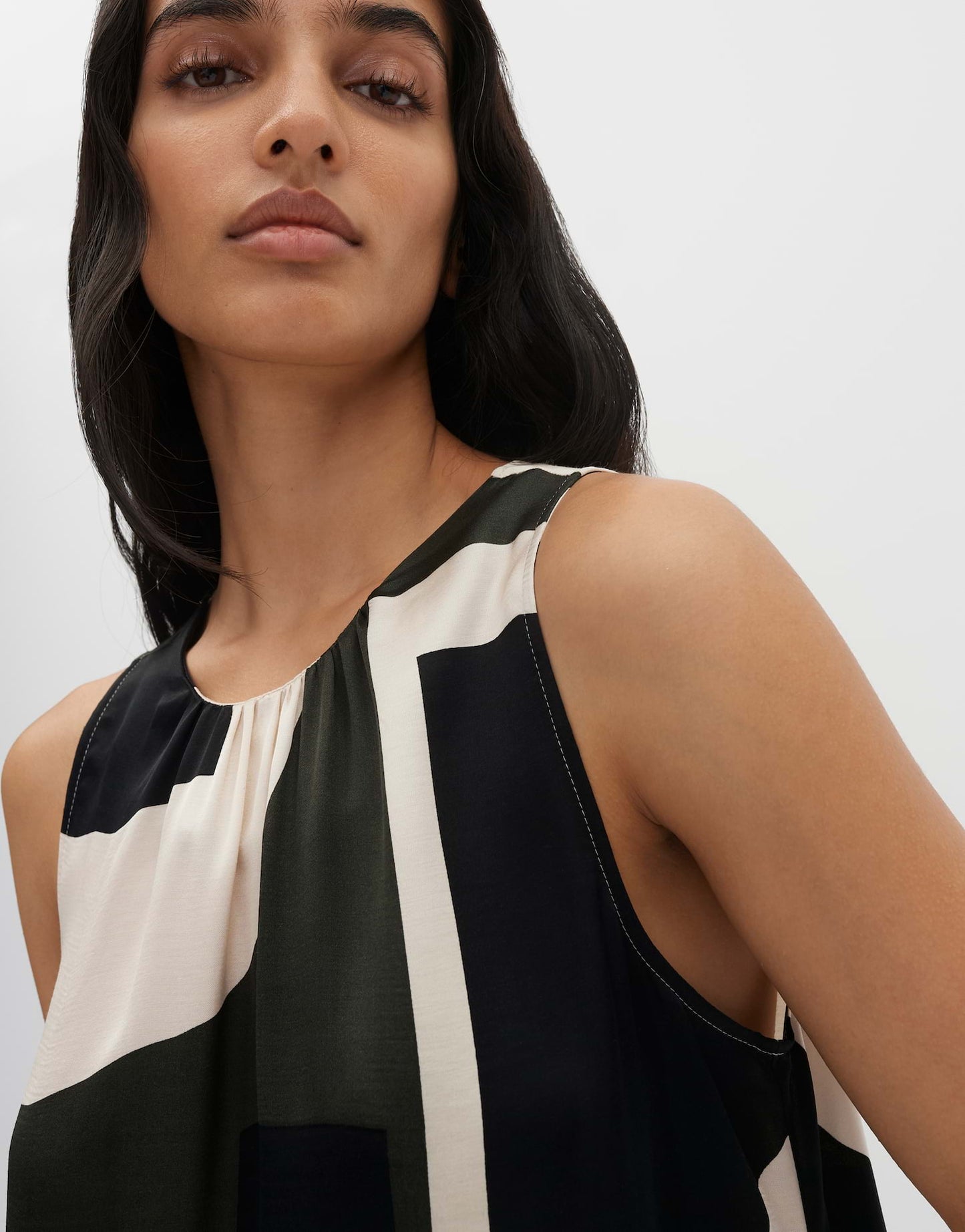 Quileena (Midnight Olive)