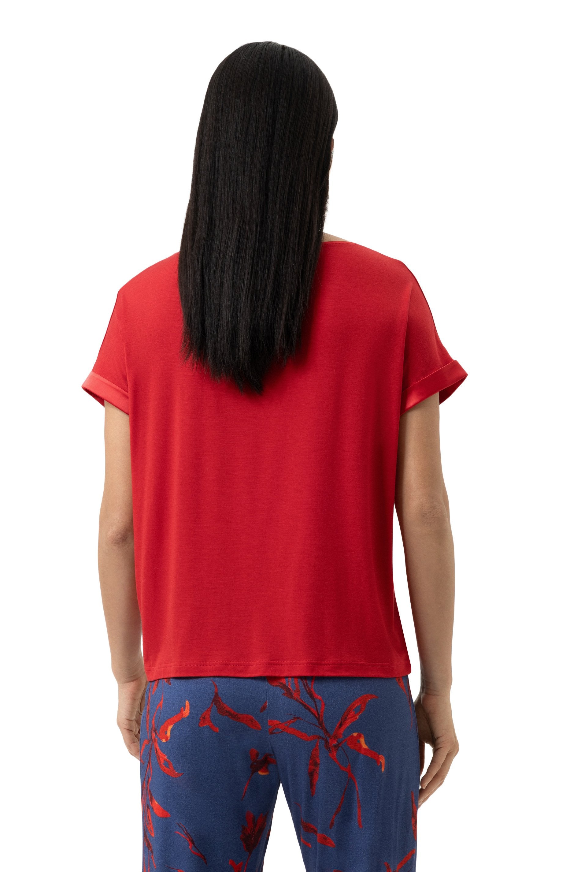 T-Shirt (Red Carpet)