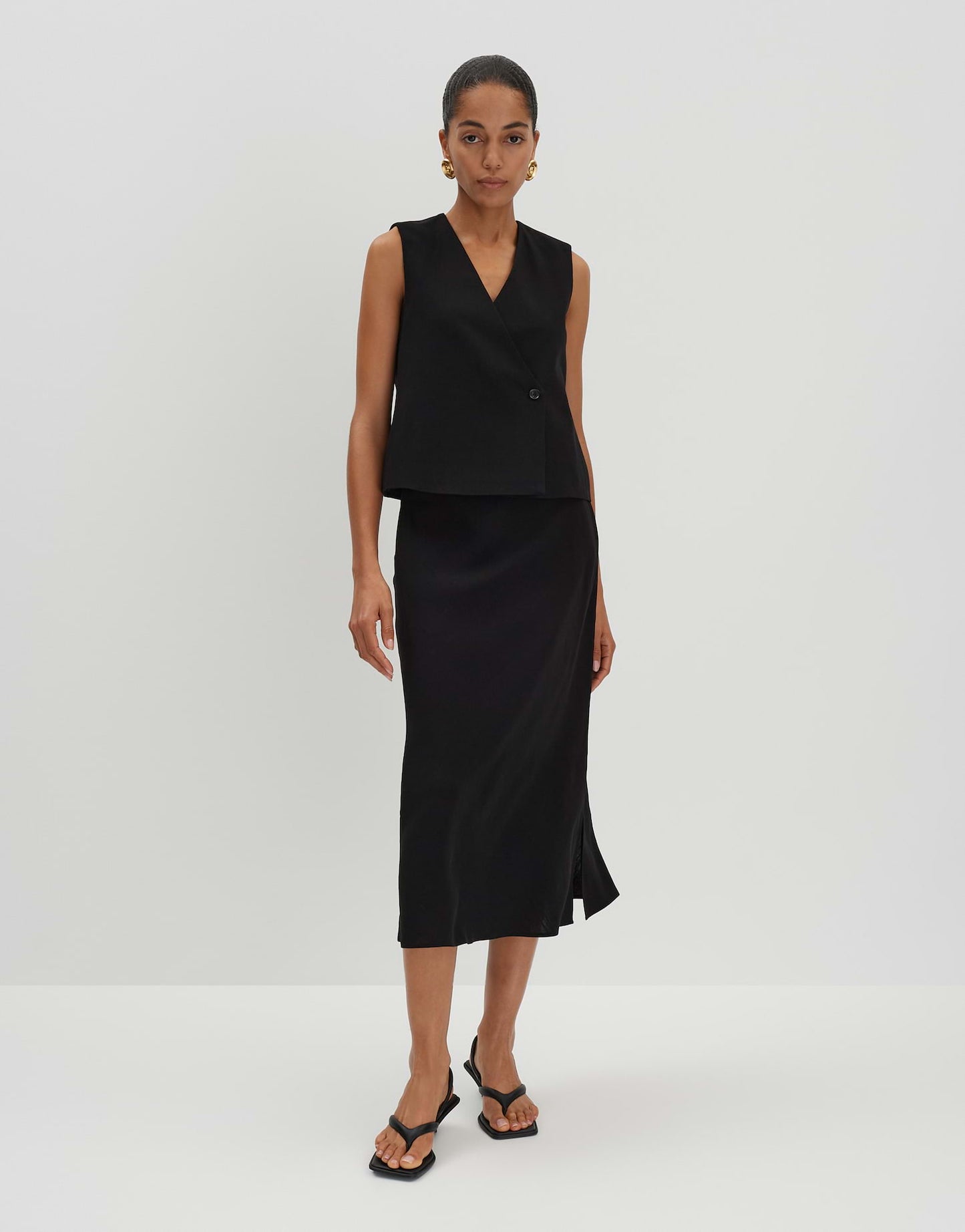 Odini linen (Black)