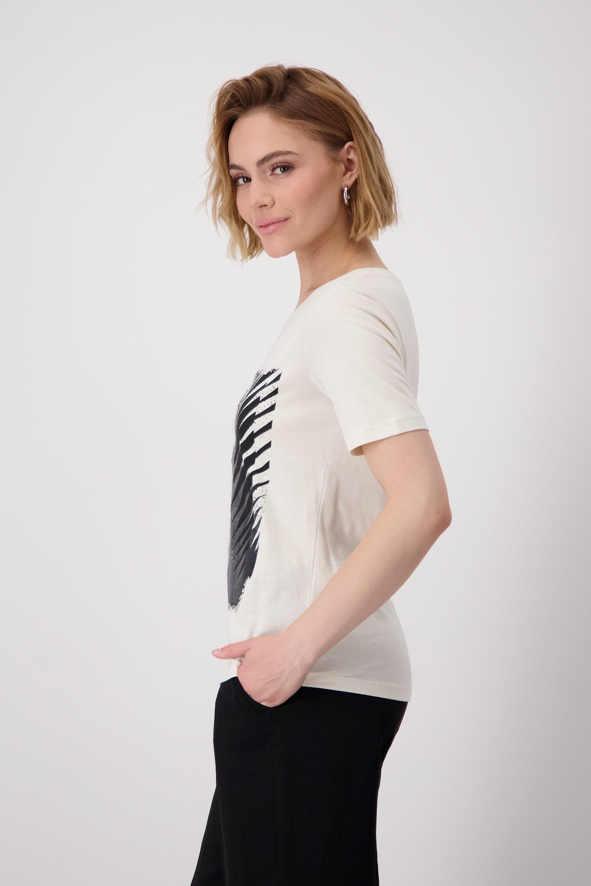 T-Shirt (Seashell)