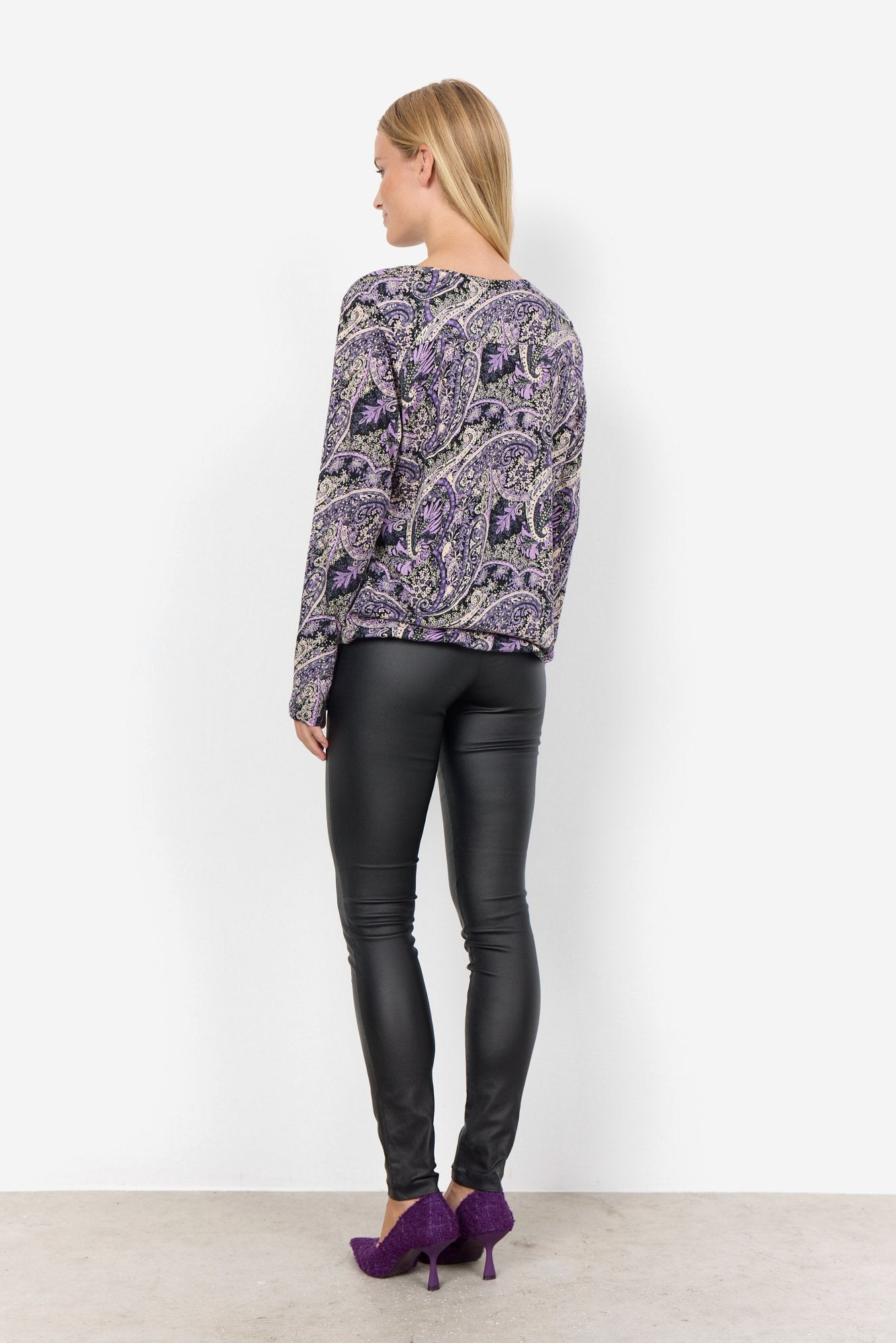 Sc-felicity Aop 438 (5912c 5912c Dk Grape)
