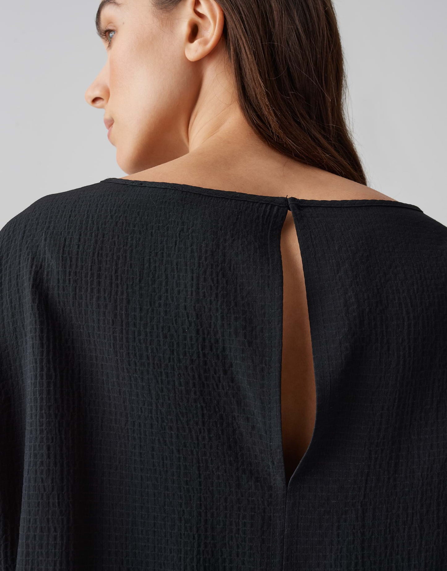 Mabuzi (Black)