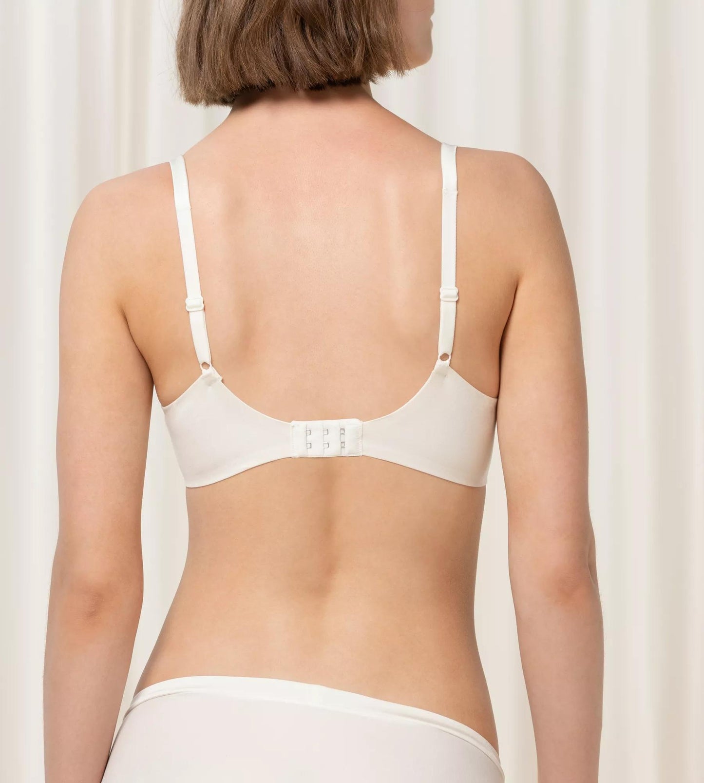 Body Make-up Soft Touch WP EX (00gt Vanille)