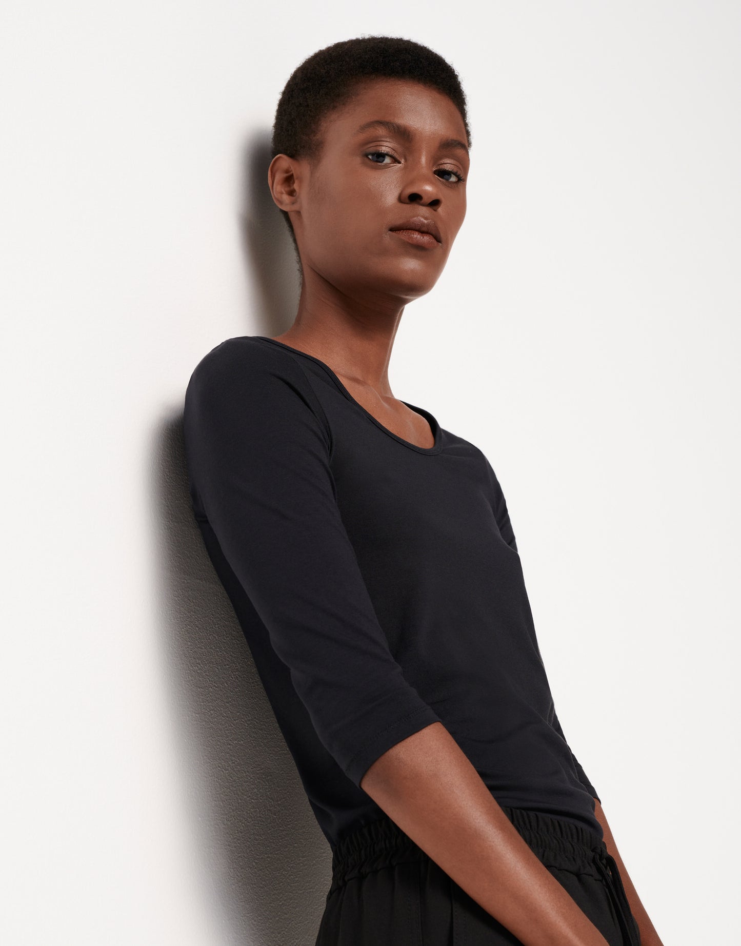 Kain (Black)