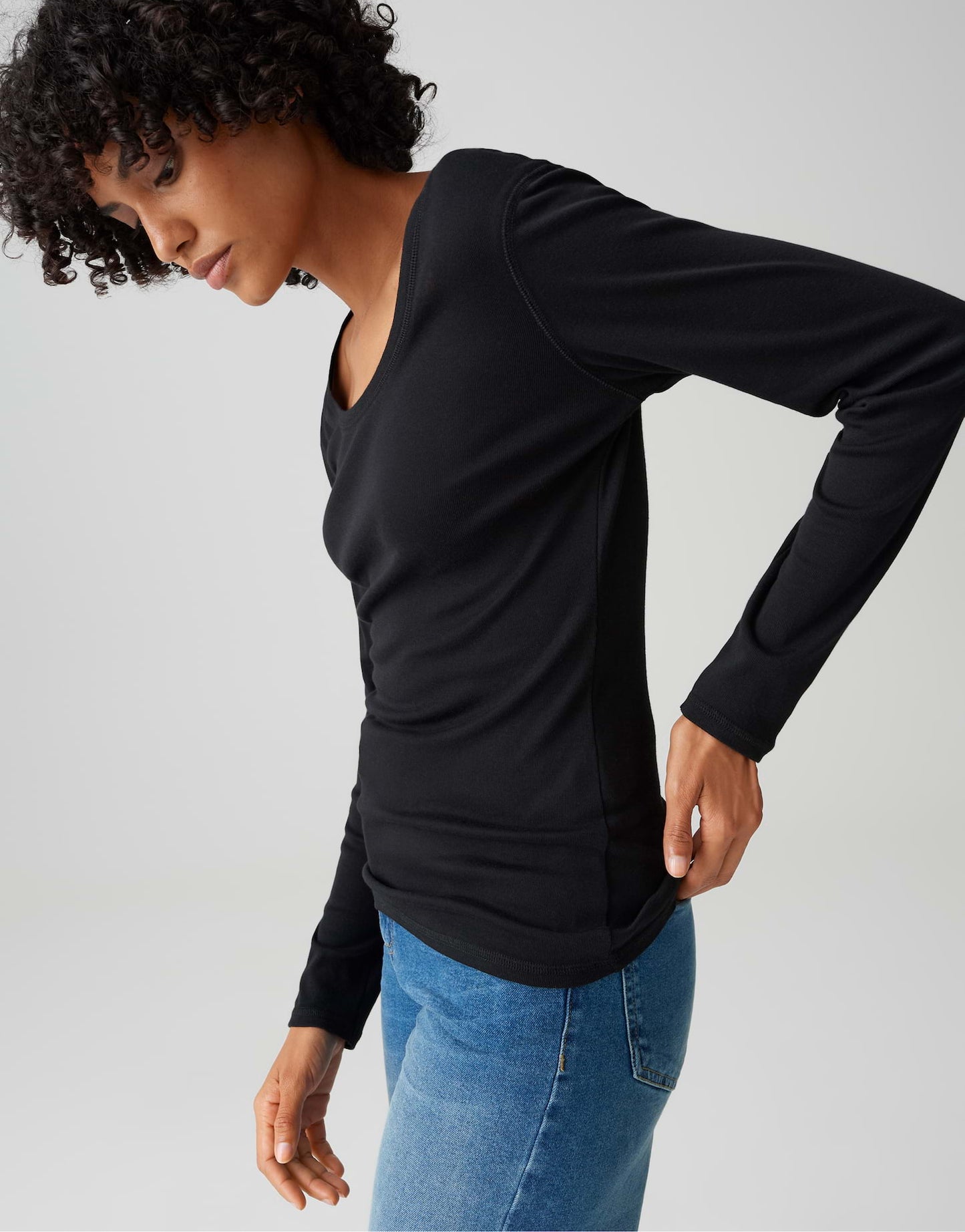 Sorana (Black)