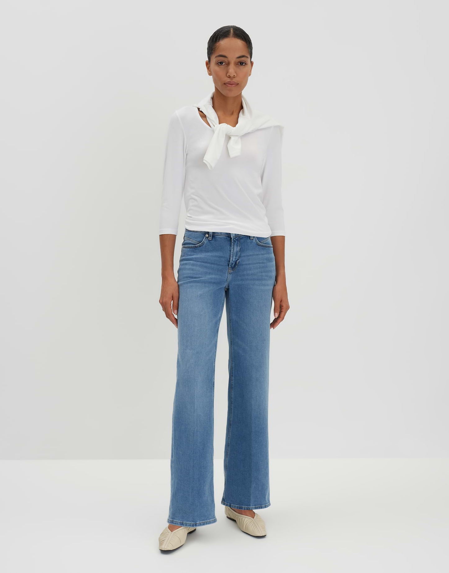Kain (White)