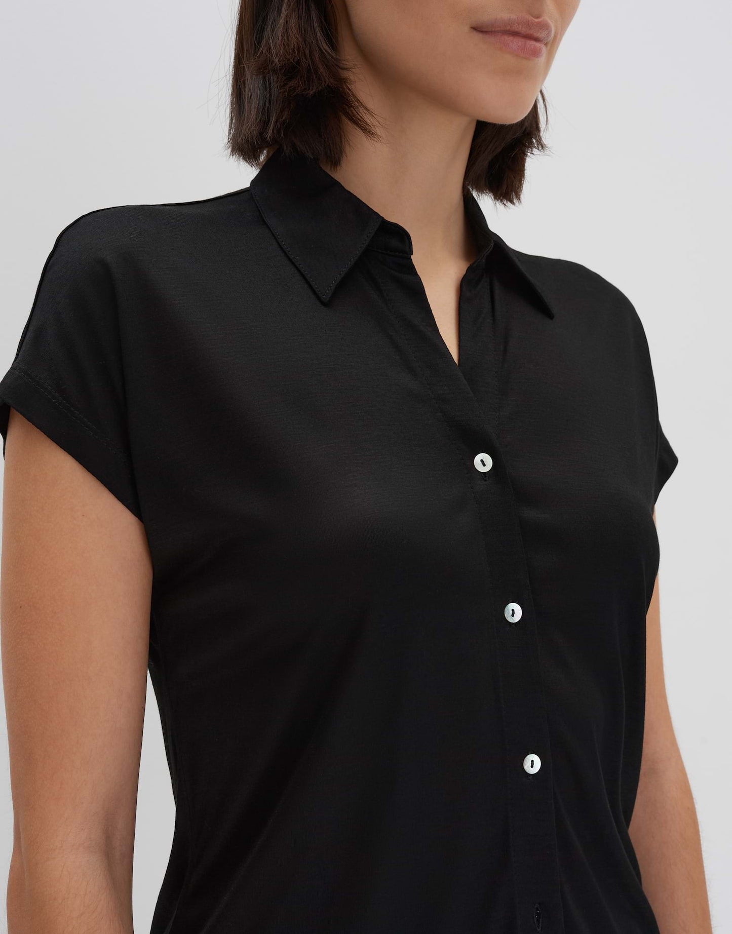 Kedina (Black)