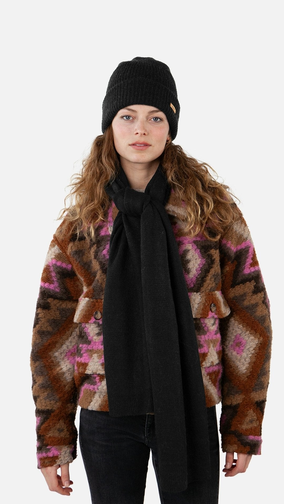 Witzia Scarf (Black Black)