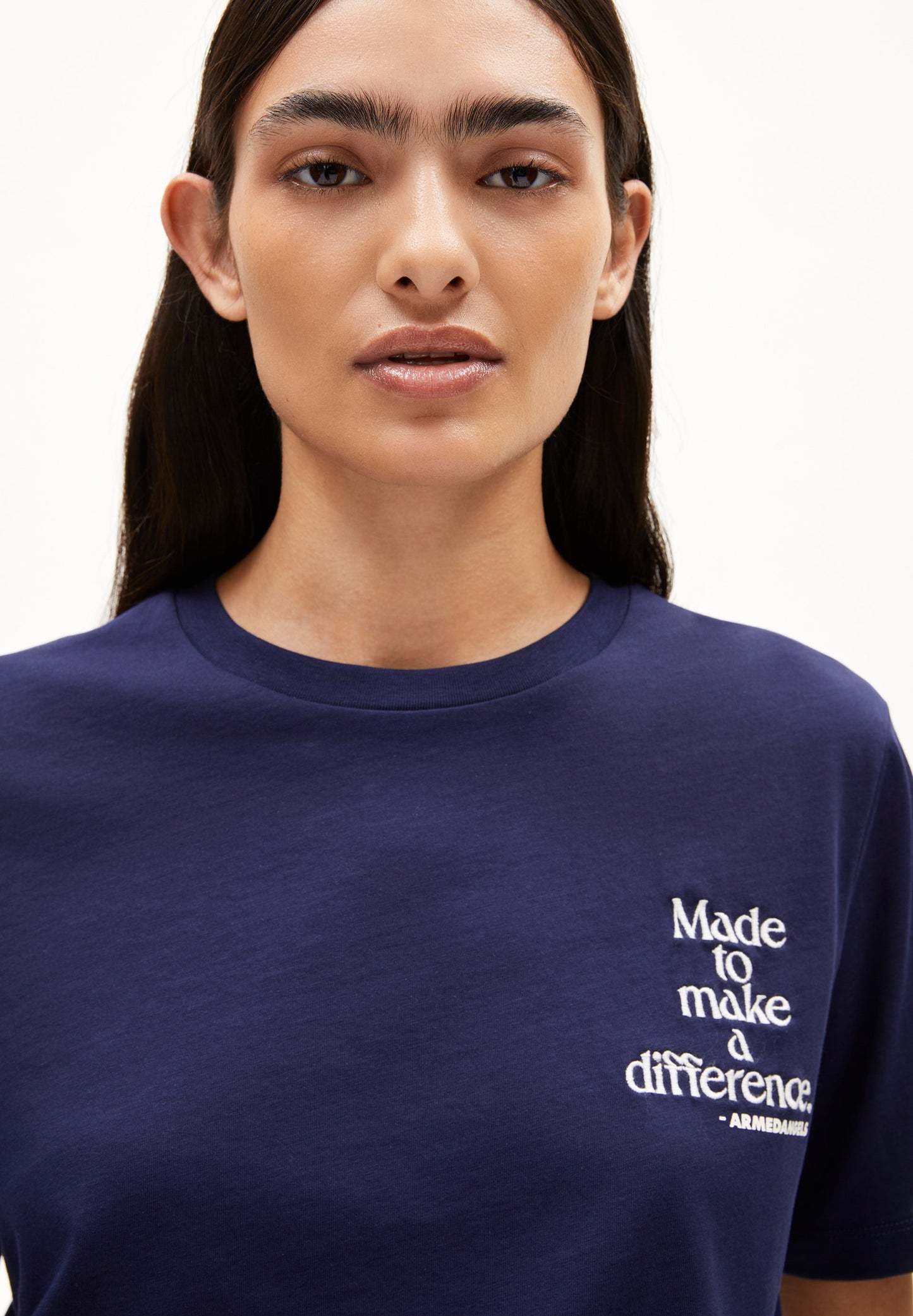 Lualaa Difference (Tinted Navy)