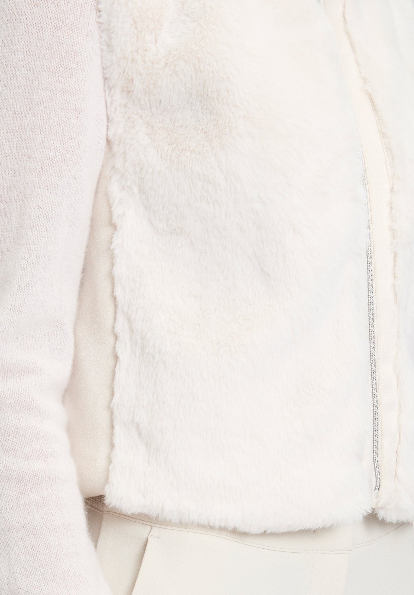 Plüschweste (Pastel Sand)