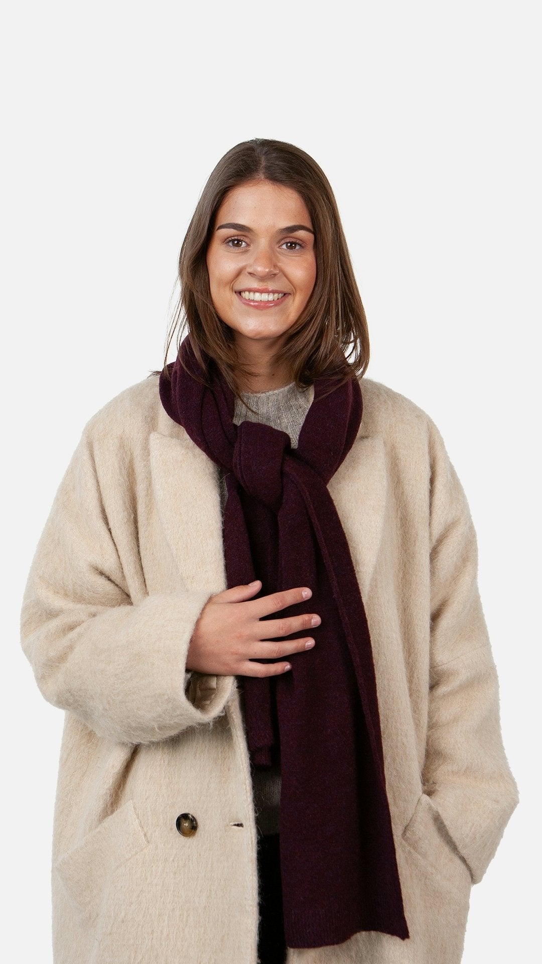Witzia Scarf (Red Aubergine)