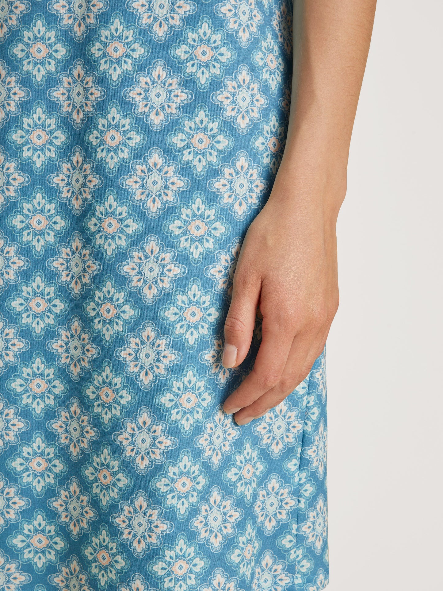 WOMEN Sleepshirt (Niagara Blue)