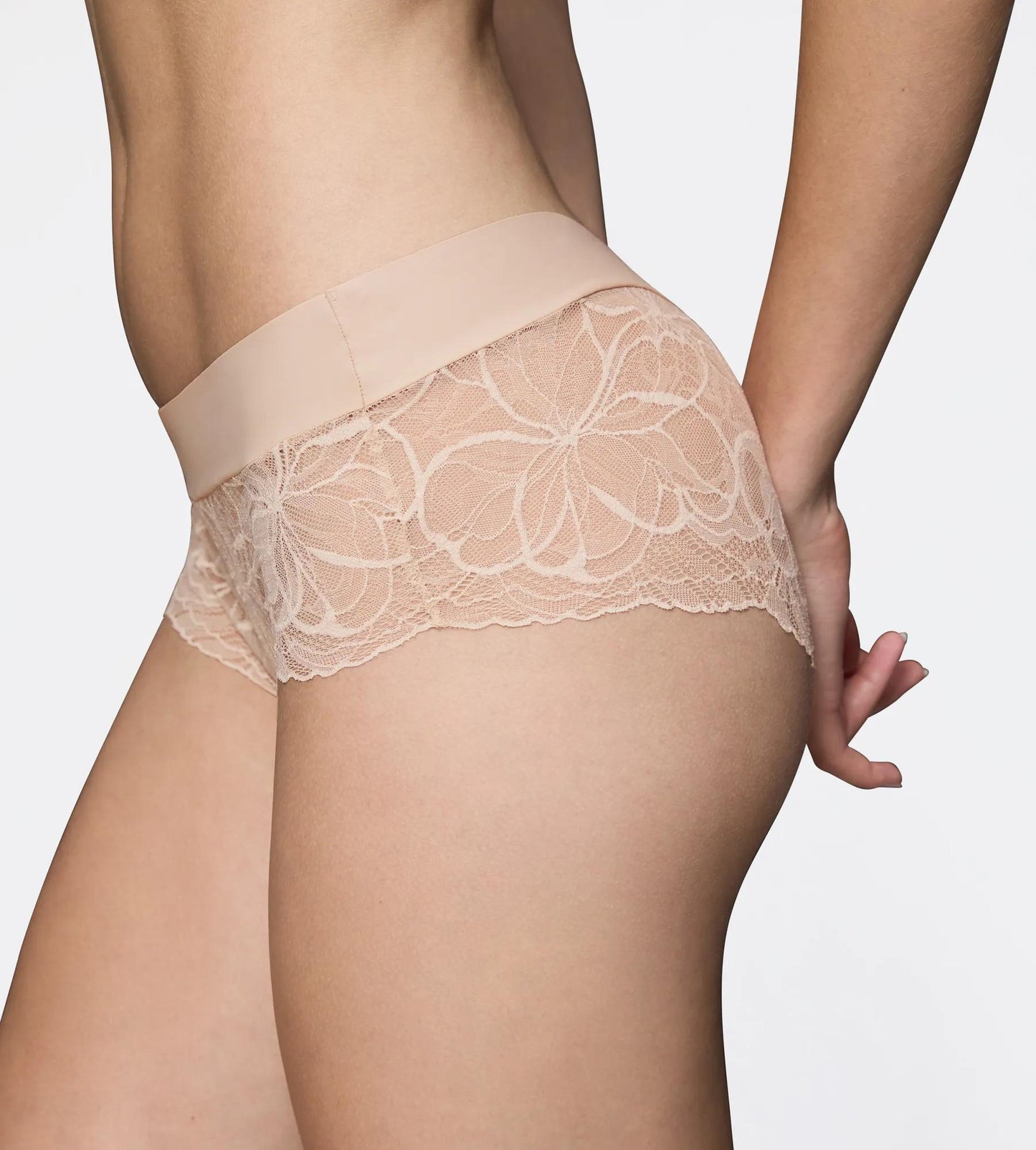 Body Make-Up Illusion Lace Shorty (00nz Nude Beige)
