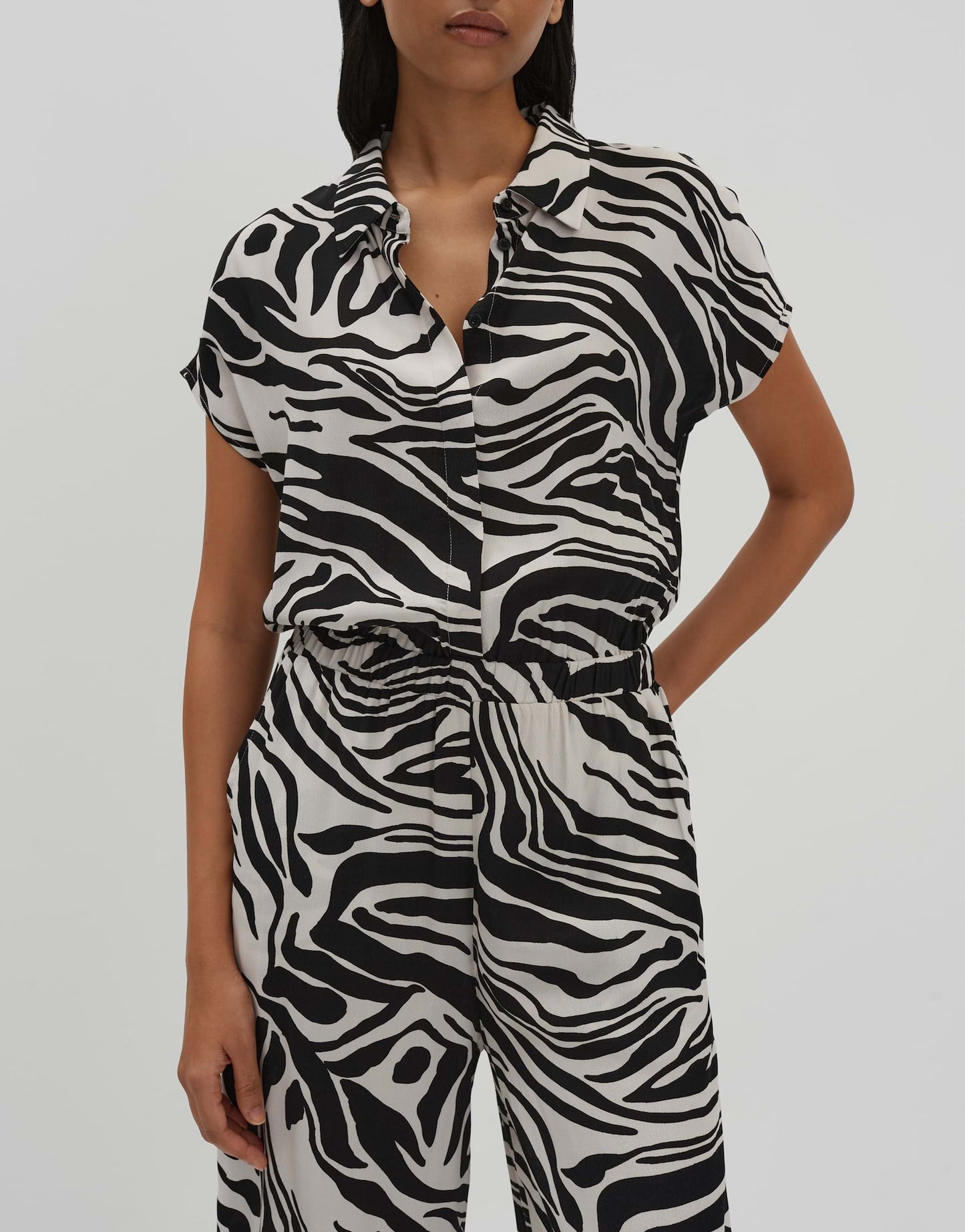 Cetara (Black)