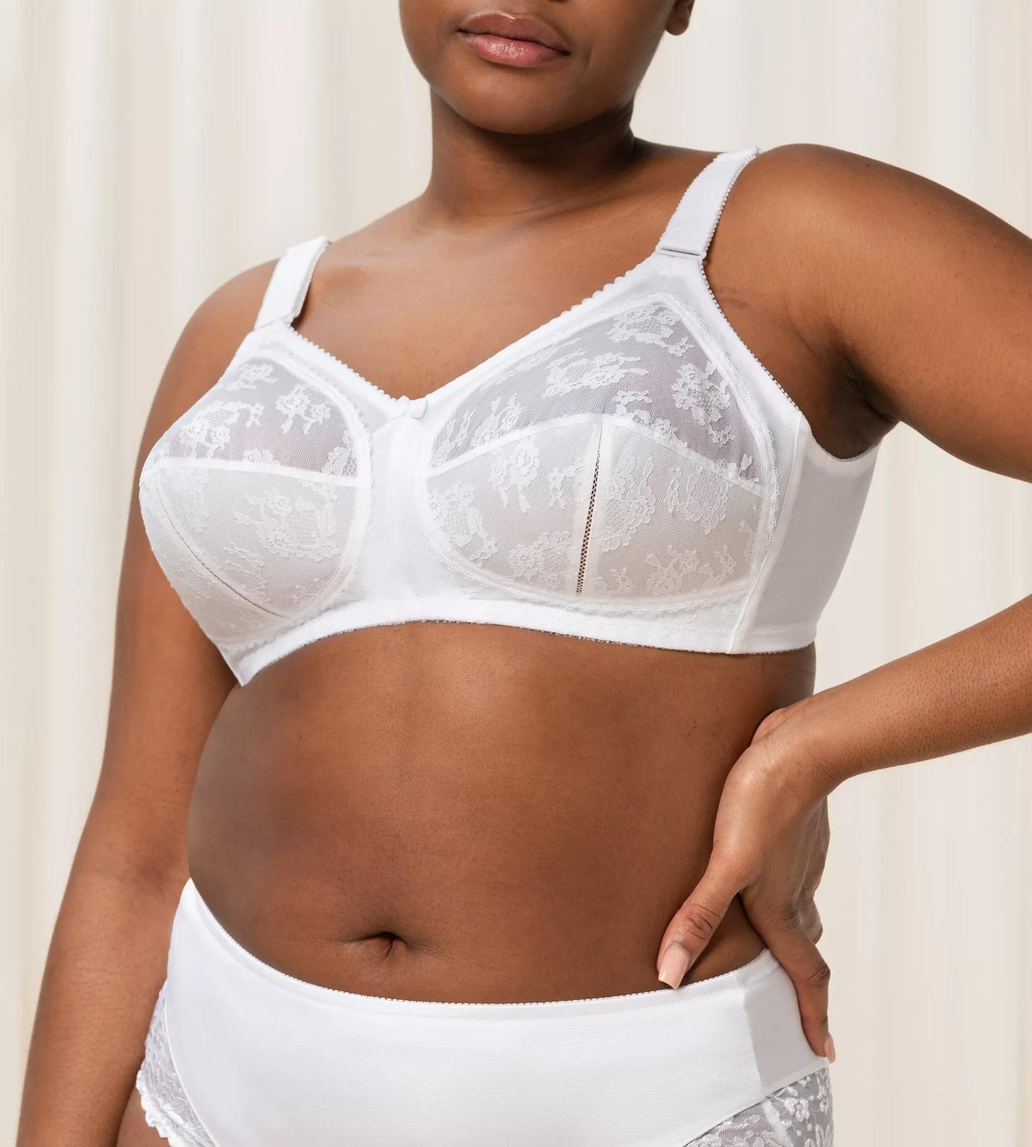 Doreen X (White)