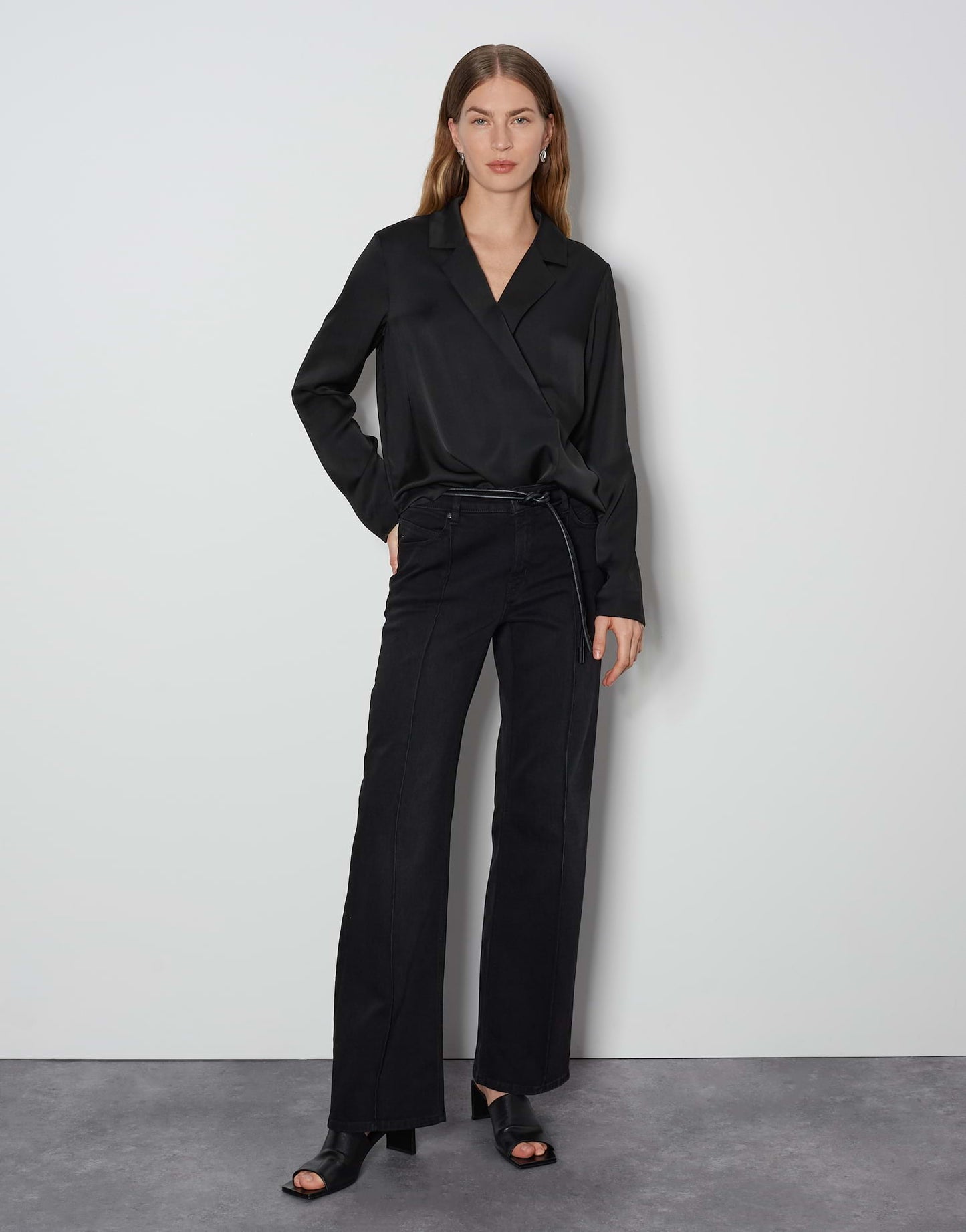 Carie line (Dusty Black)