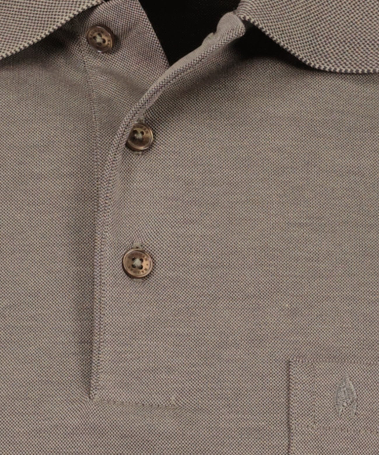 Softknit-Polo mit Brusttasche, Langarm (Sand)
