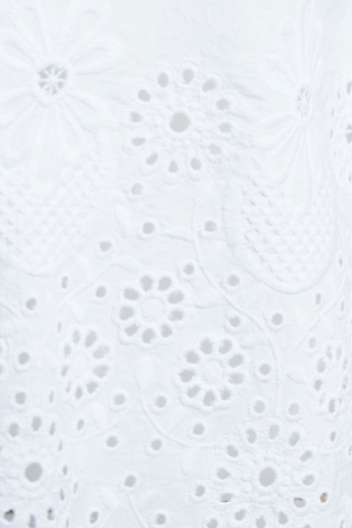 Cropped Blouse Broderie Hemline (White)