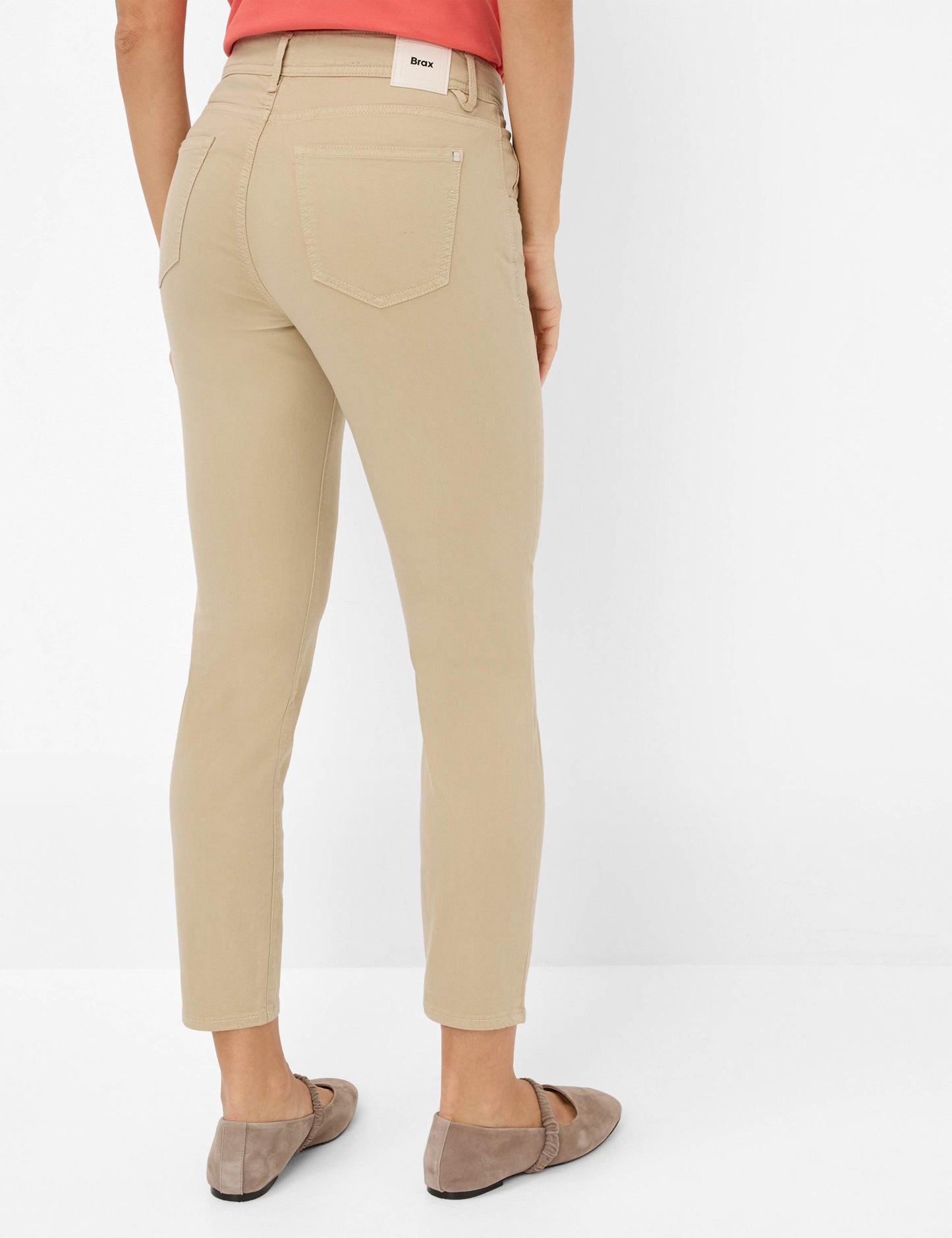 Style Shakira S (Almond)