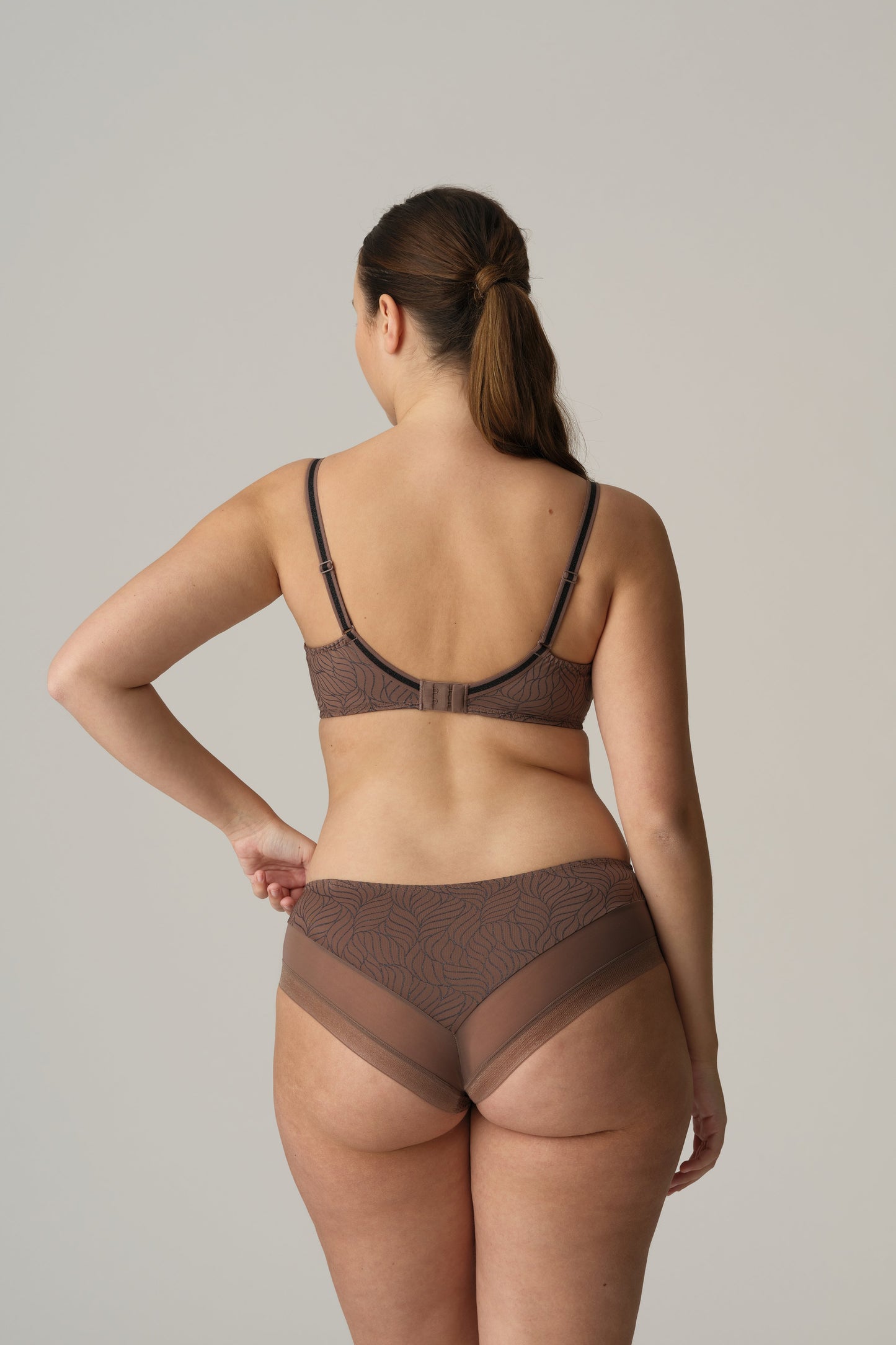 AJUSCO Caribe Taupe Hotpants (Cbt)