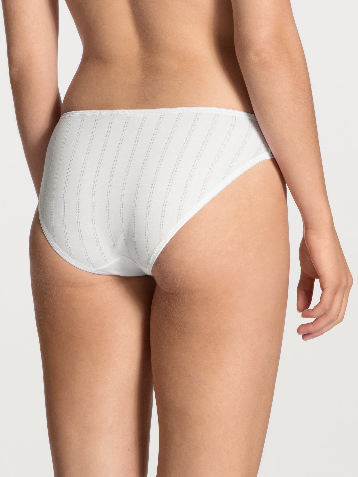 Slip, regular cut (Weiss)