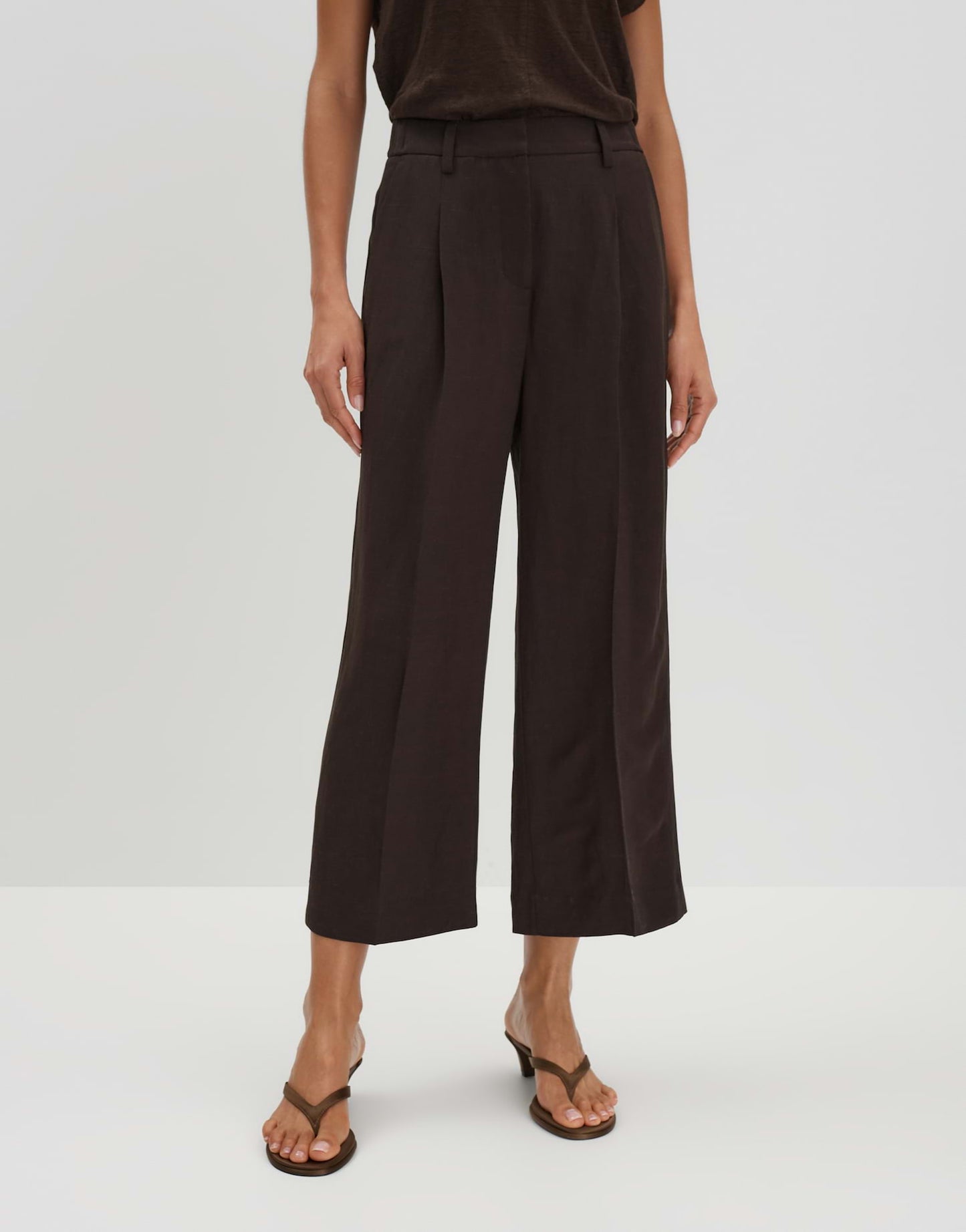 Celino cropped (Dark Espresso)