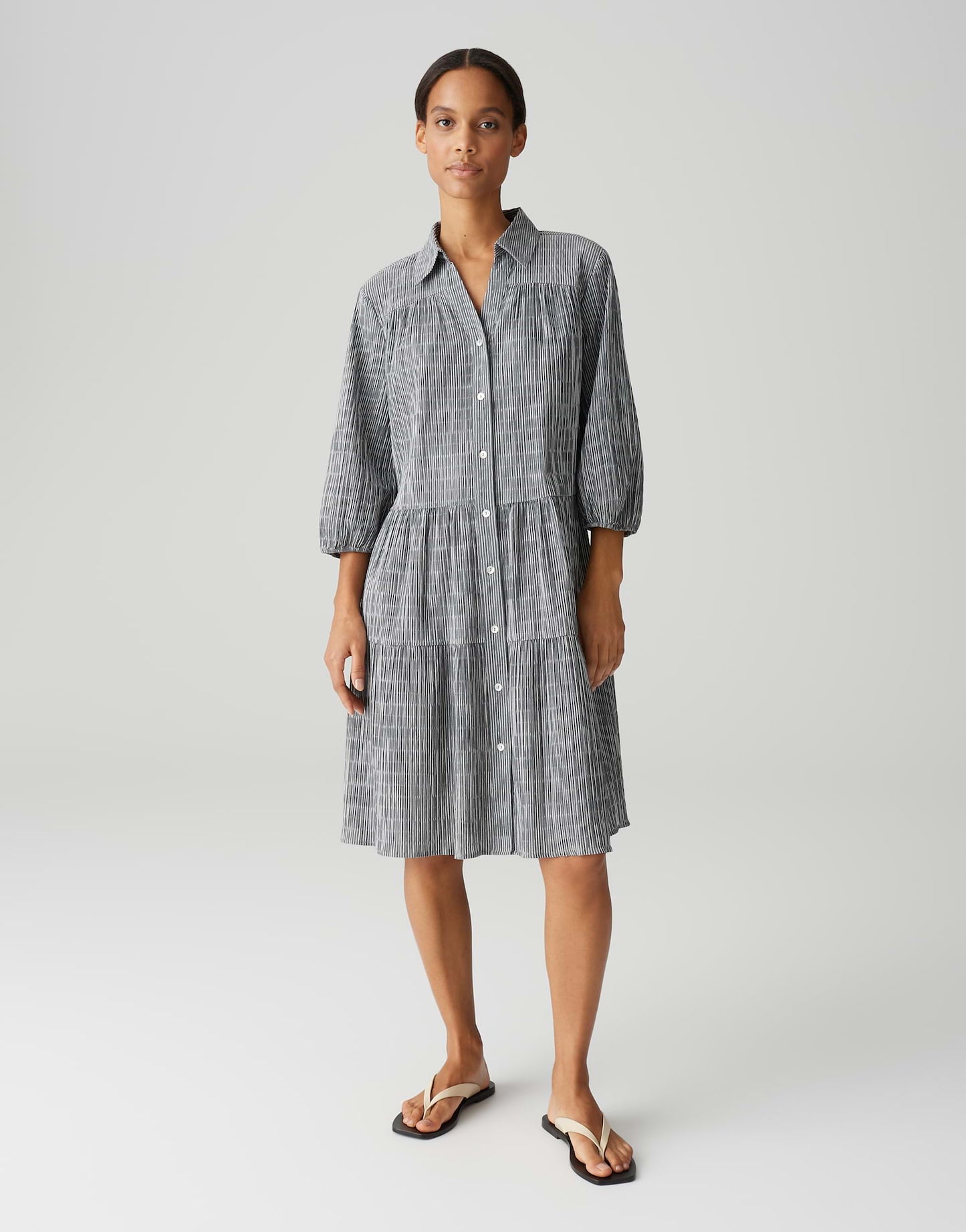Wosta (Coal Blue)