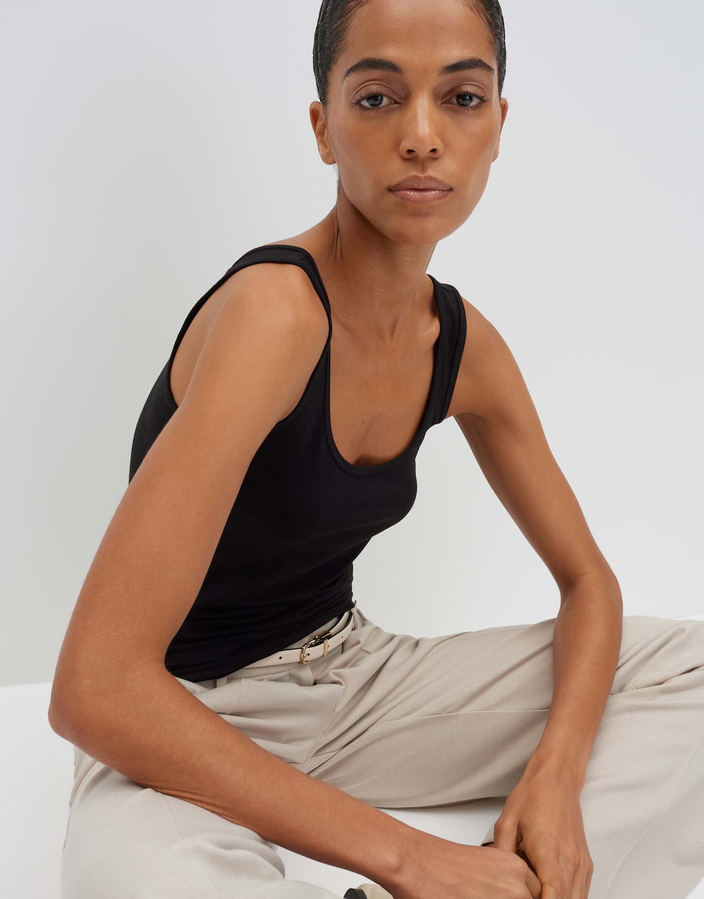 Käthi (Black)