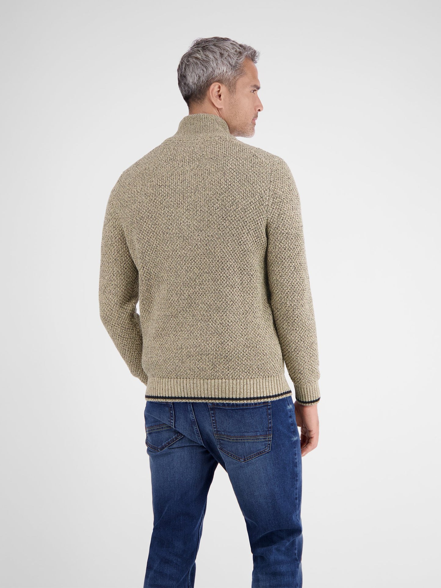 Troyer Buendchen (Tender Beige Me)