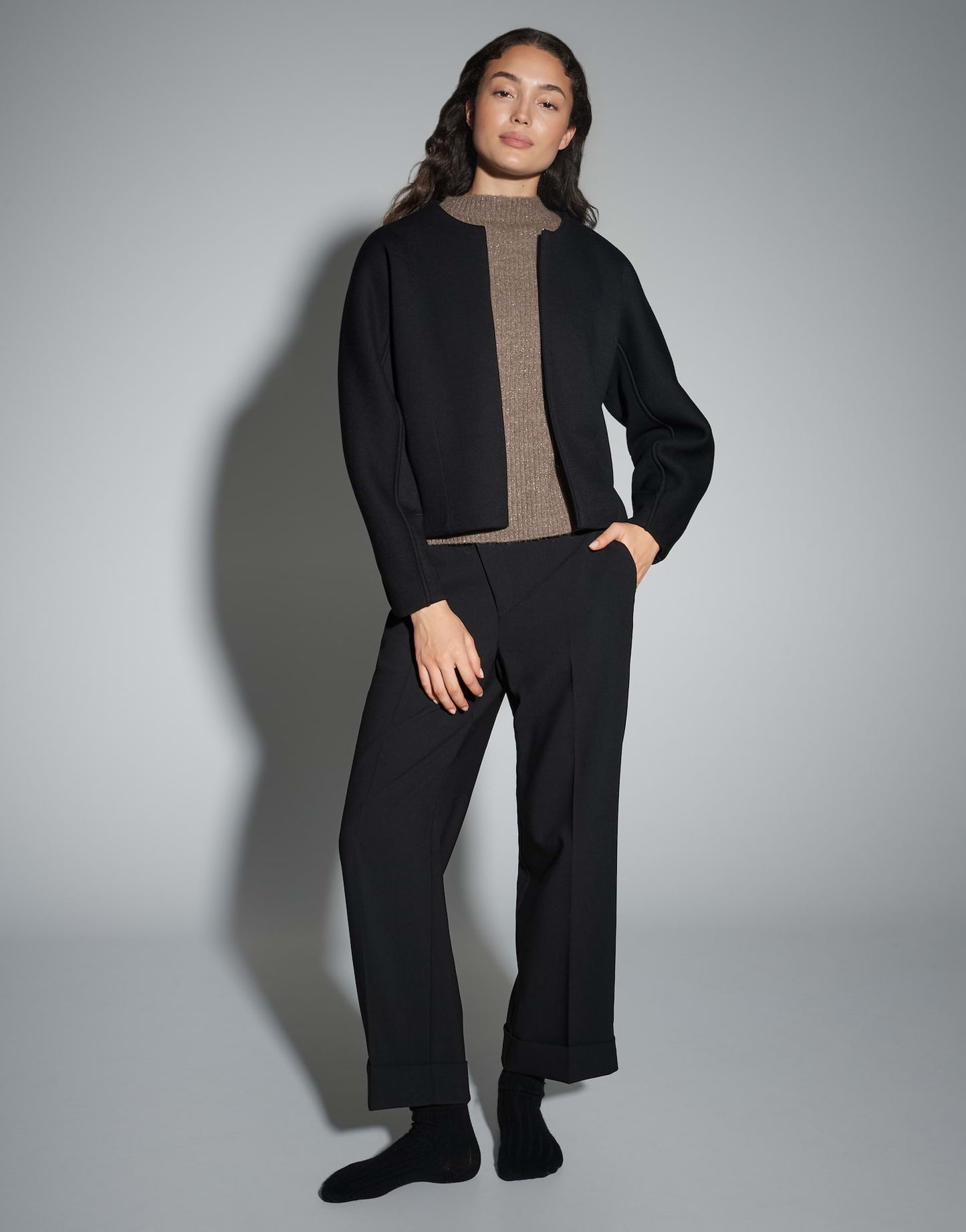 Yanna cashmere (Black)