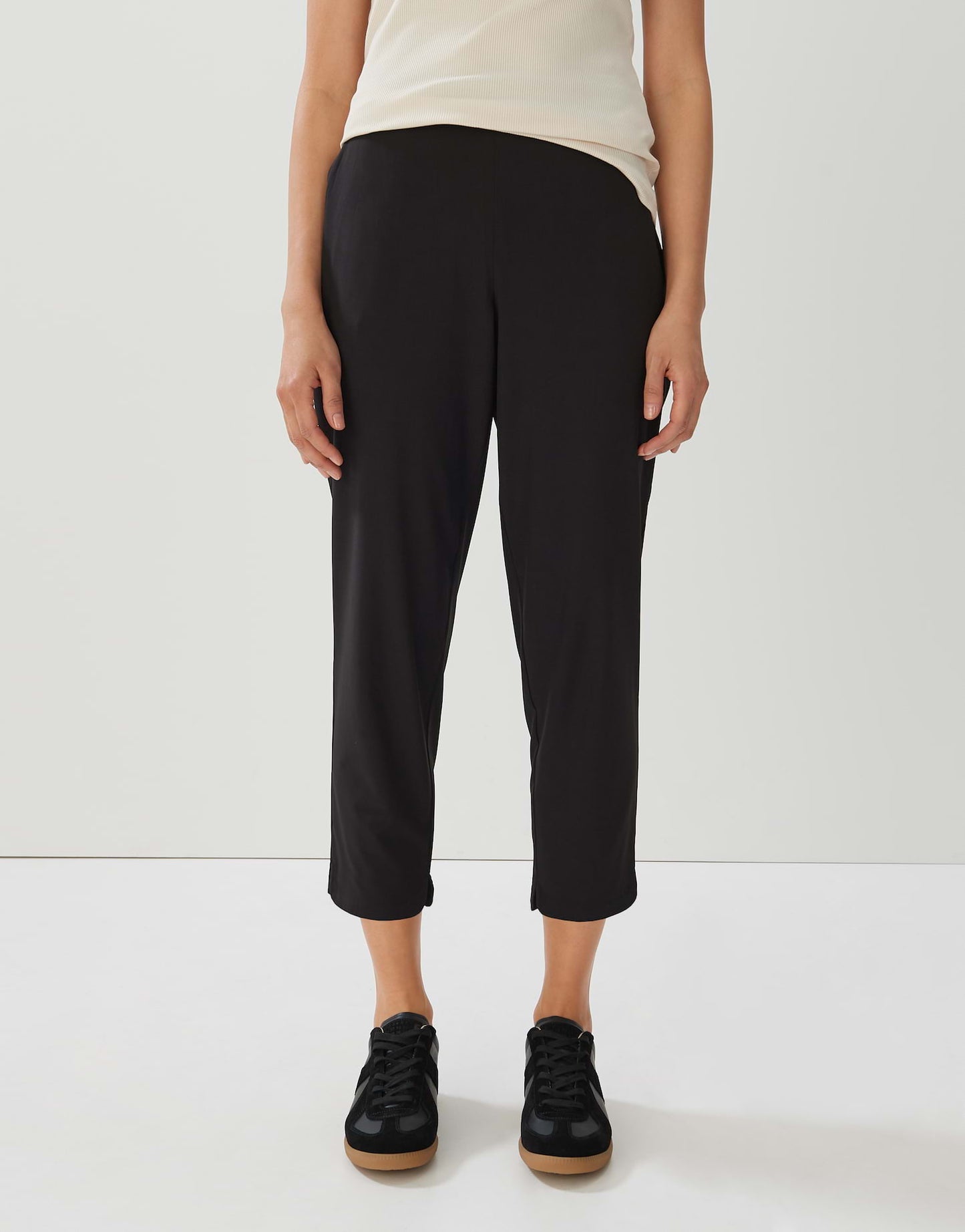 Charlie (Black)