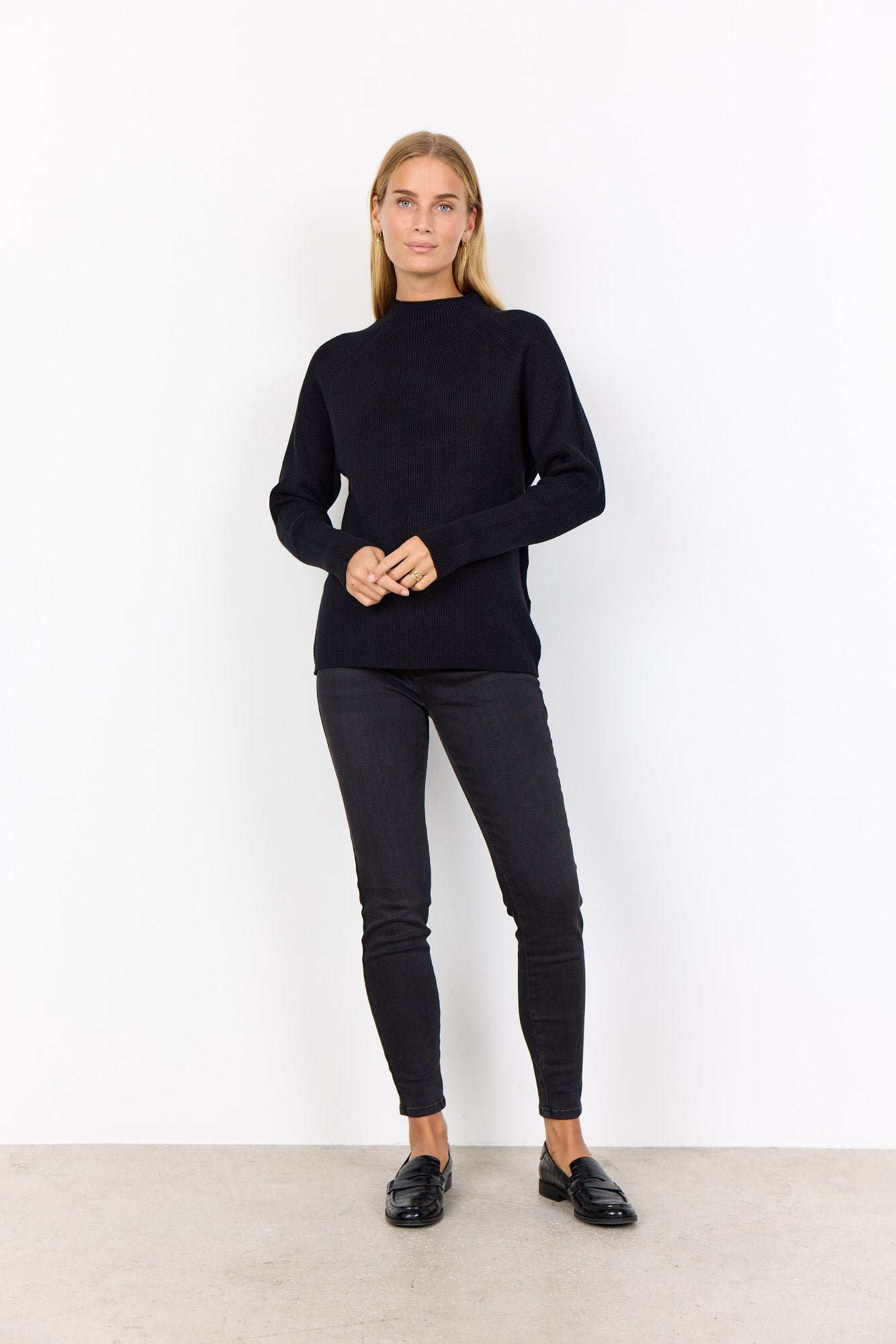 Sc-kanita 4 (Black)