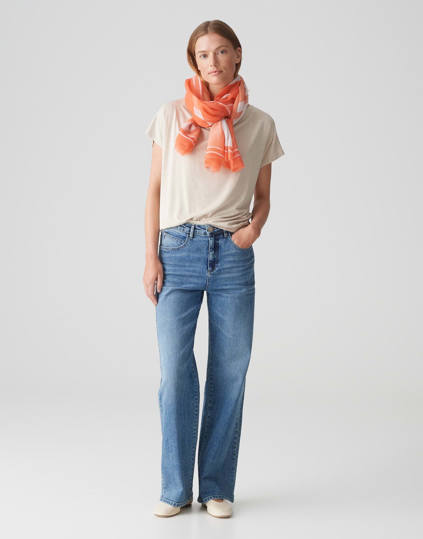 Axeni scarf (Pale Orange)