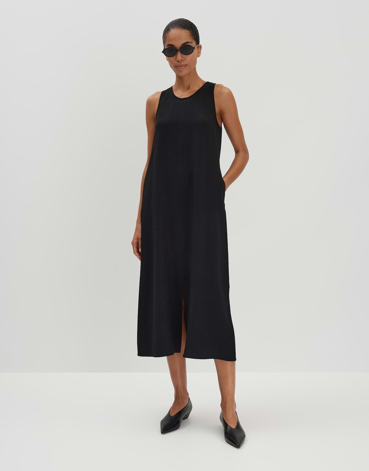 Qhili (Black)