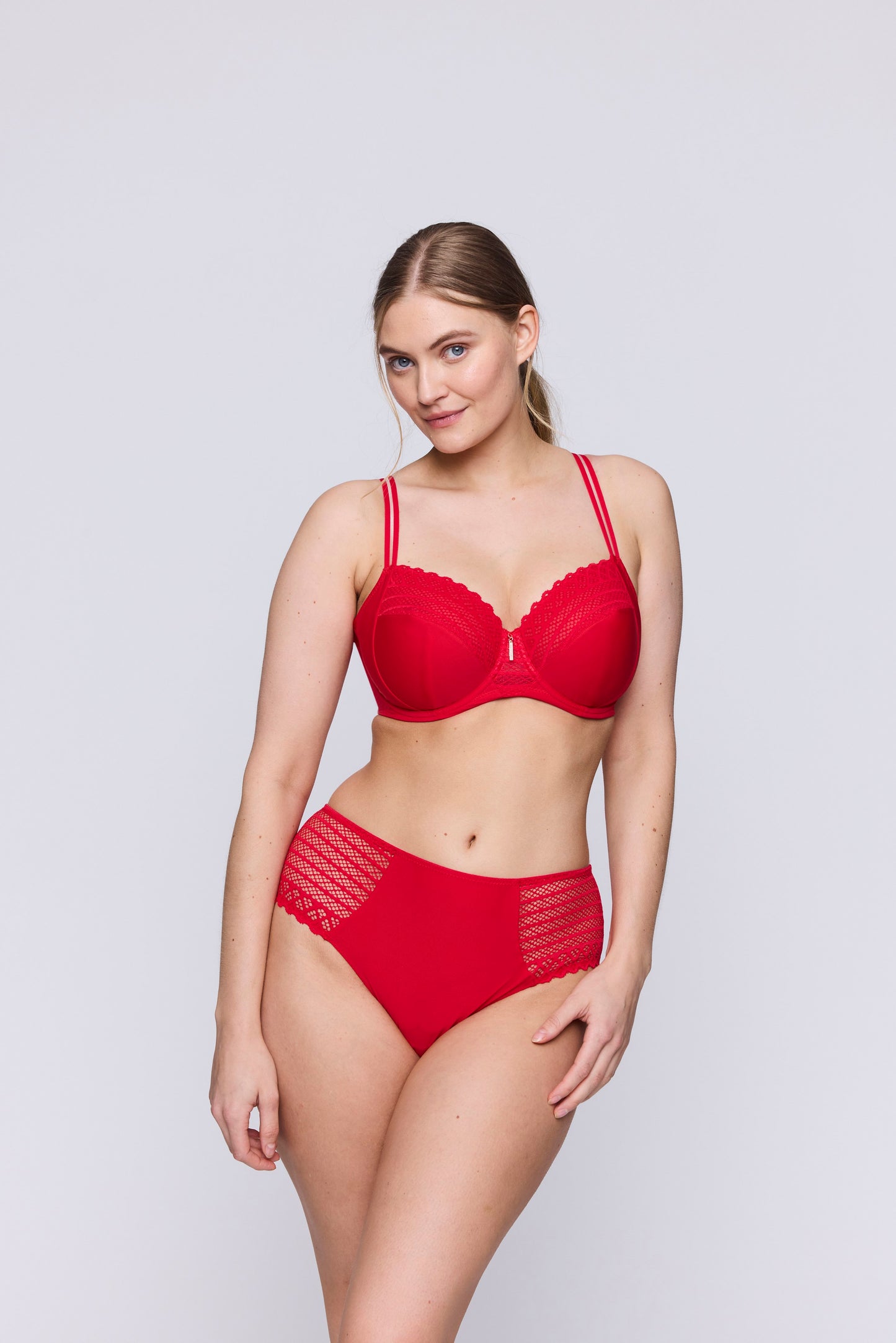 EAST END true red Taillenslip (Trr)