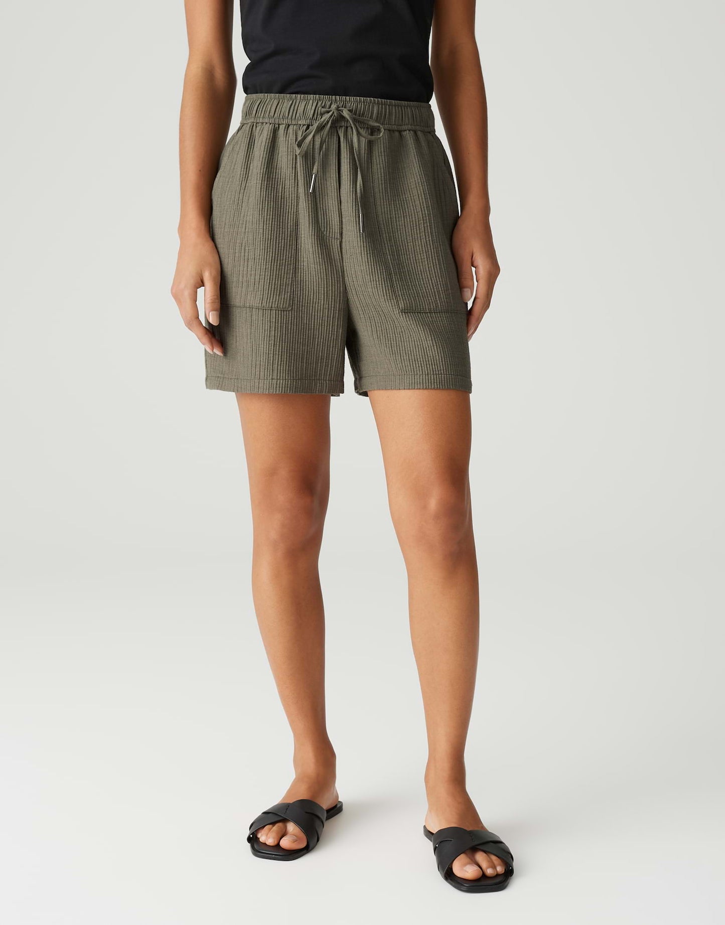 Melane shorts (Olive Leaf)