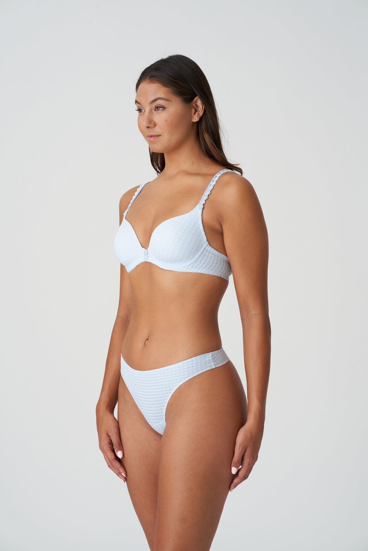 AVERO Tiny Vichy String (Tiv)